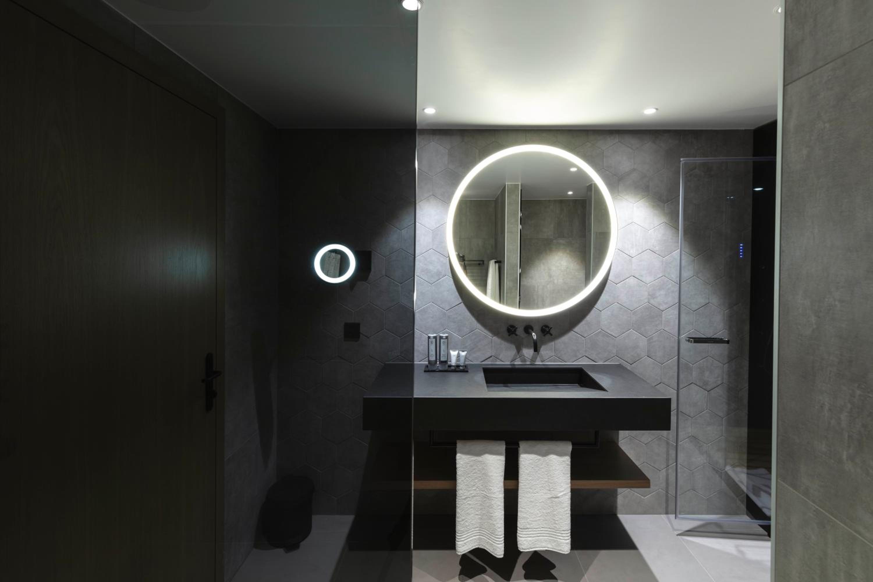 Large Double Room - Photo 2