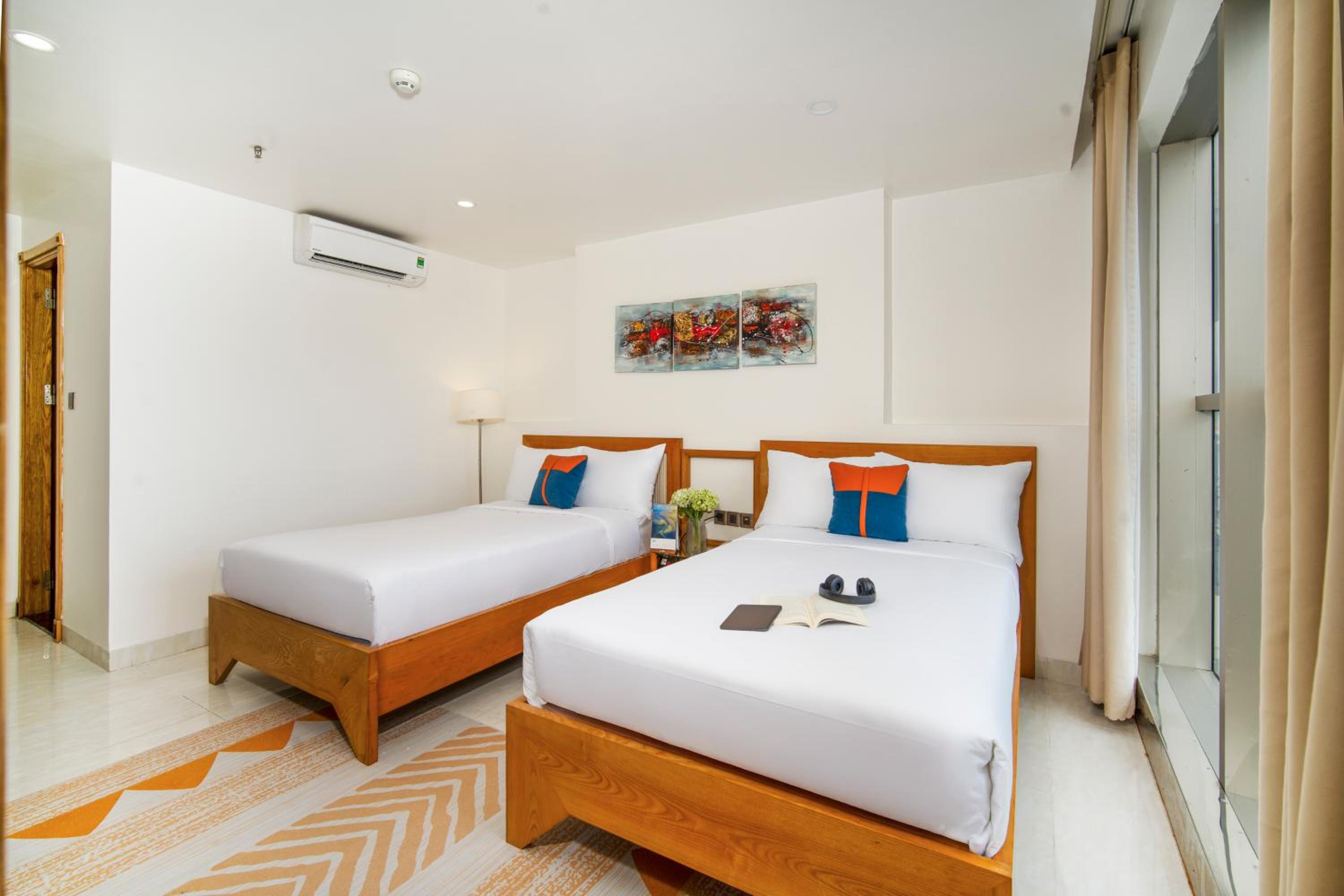 Deluxe Family Room with Sea View