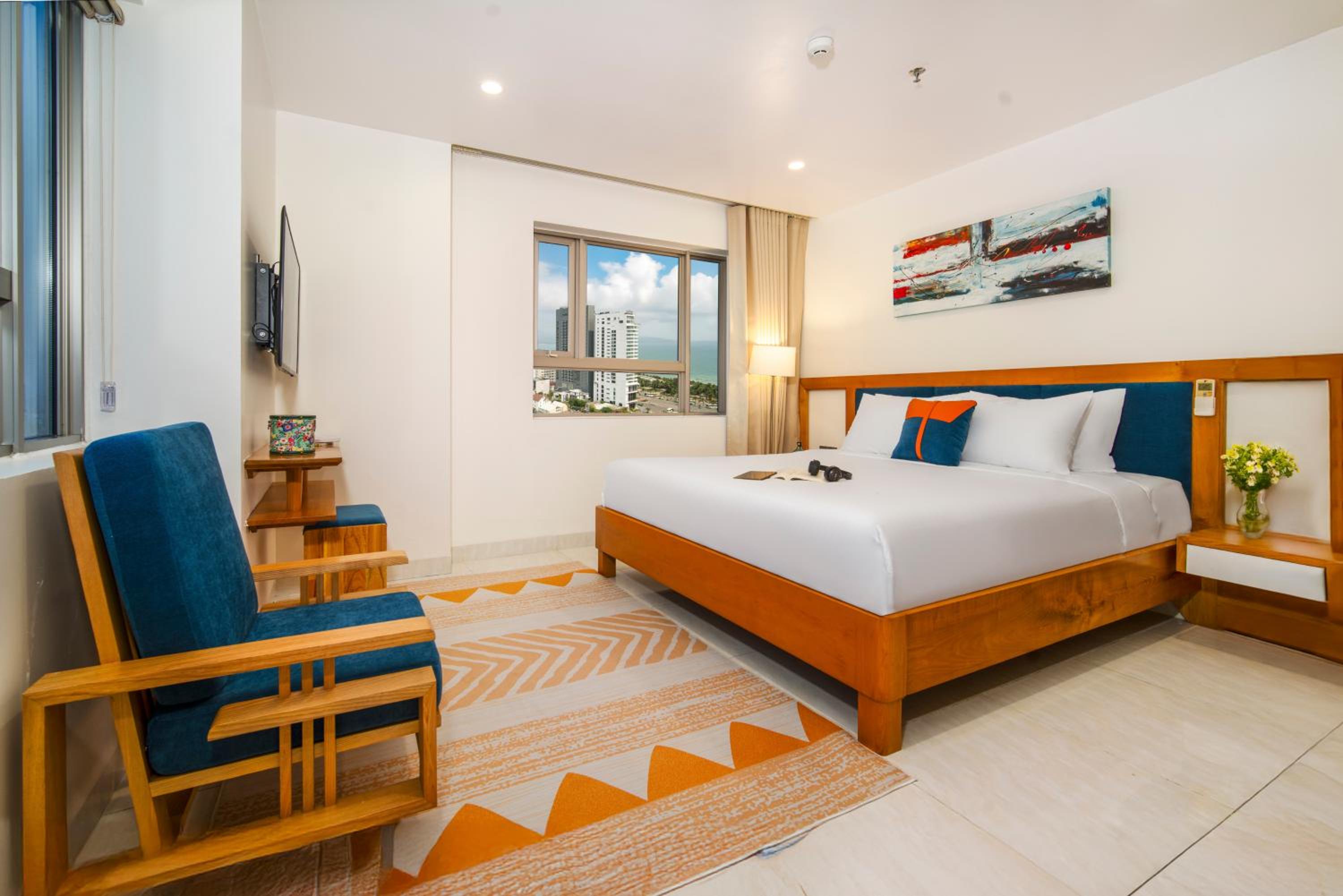 Two-Bedroom Apartment with Ocean View