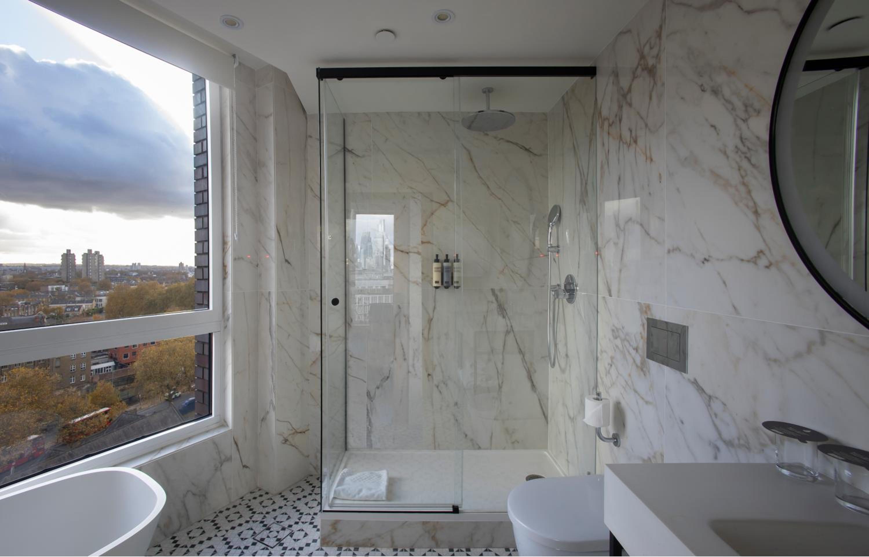 Junior Suite Sky View photo 2