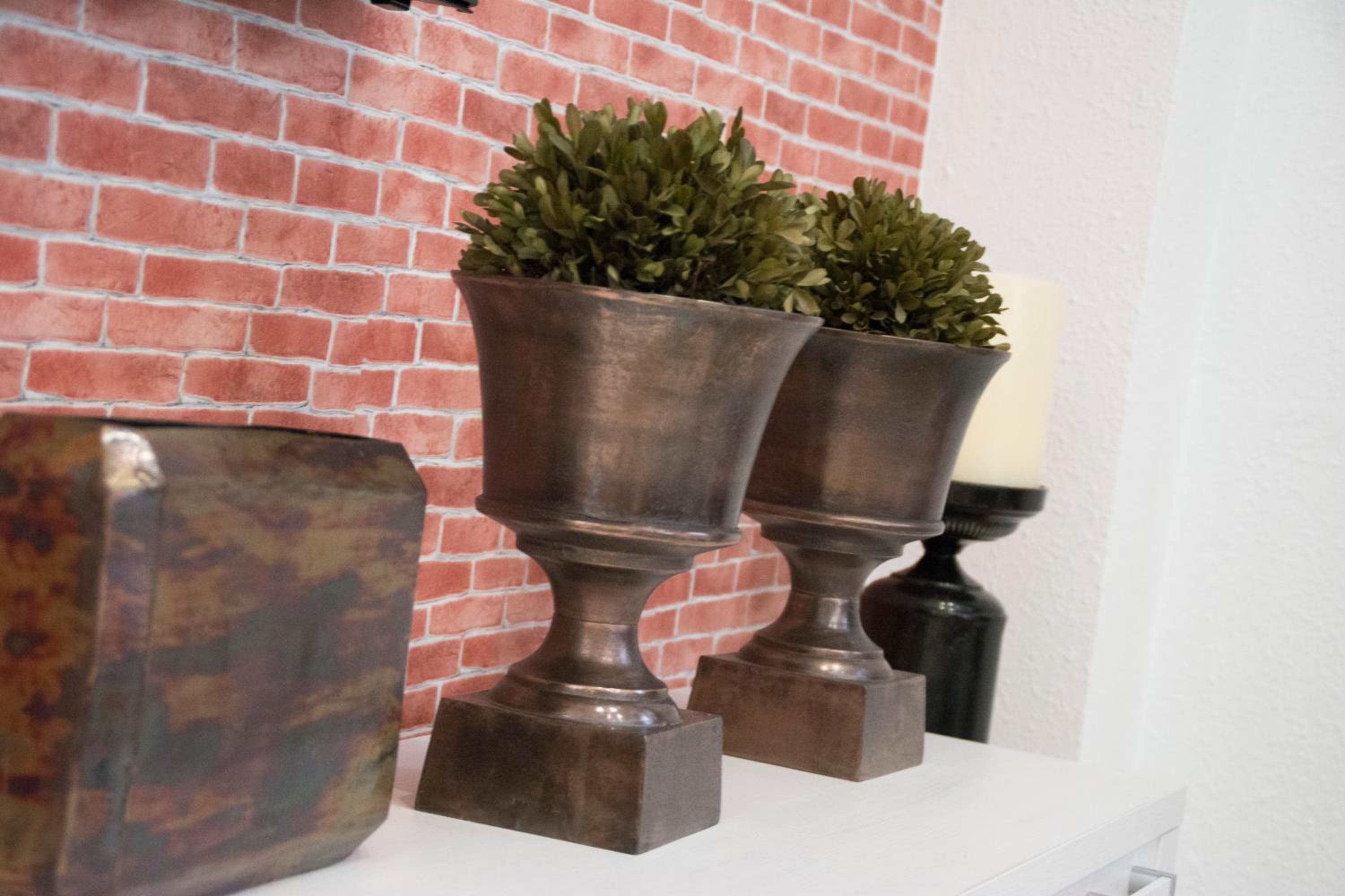 Apartment - Split Level - Photo 4