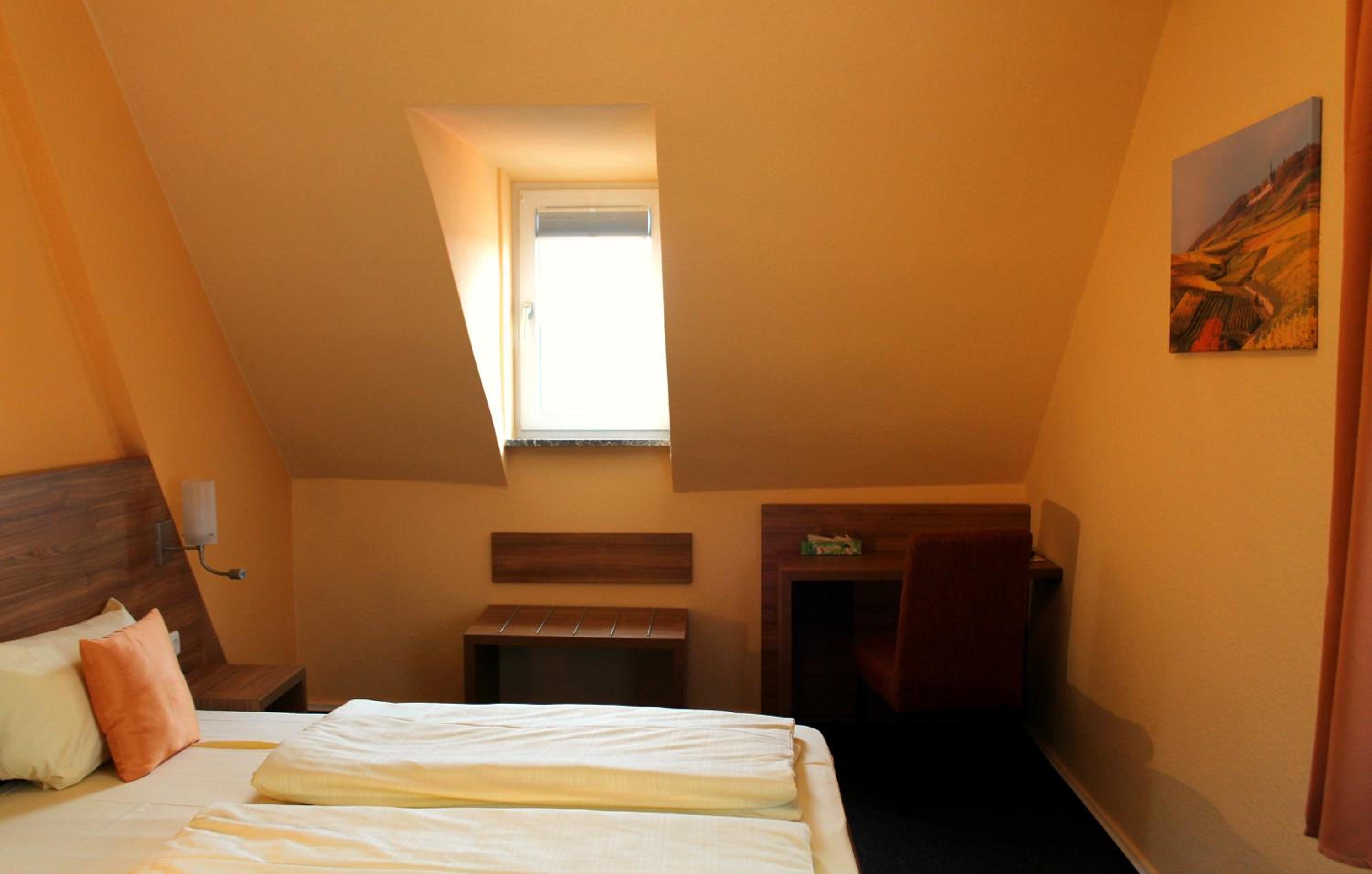 Double Room - Photo 24