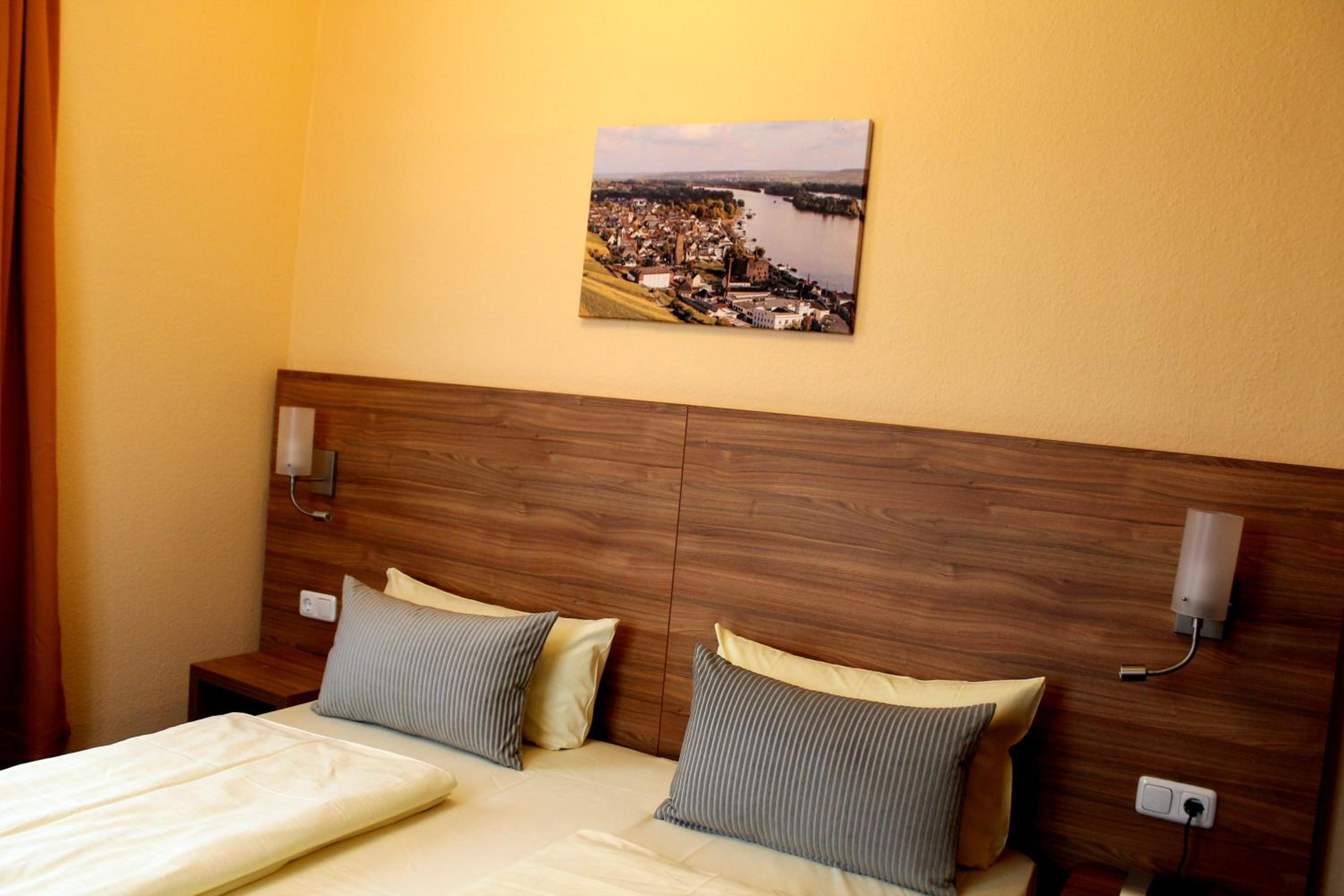 Double Room - Photo 15