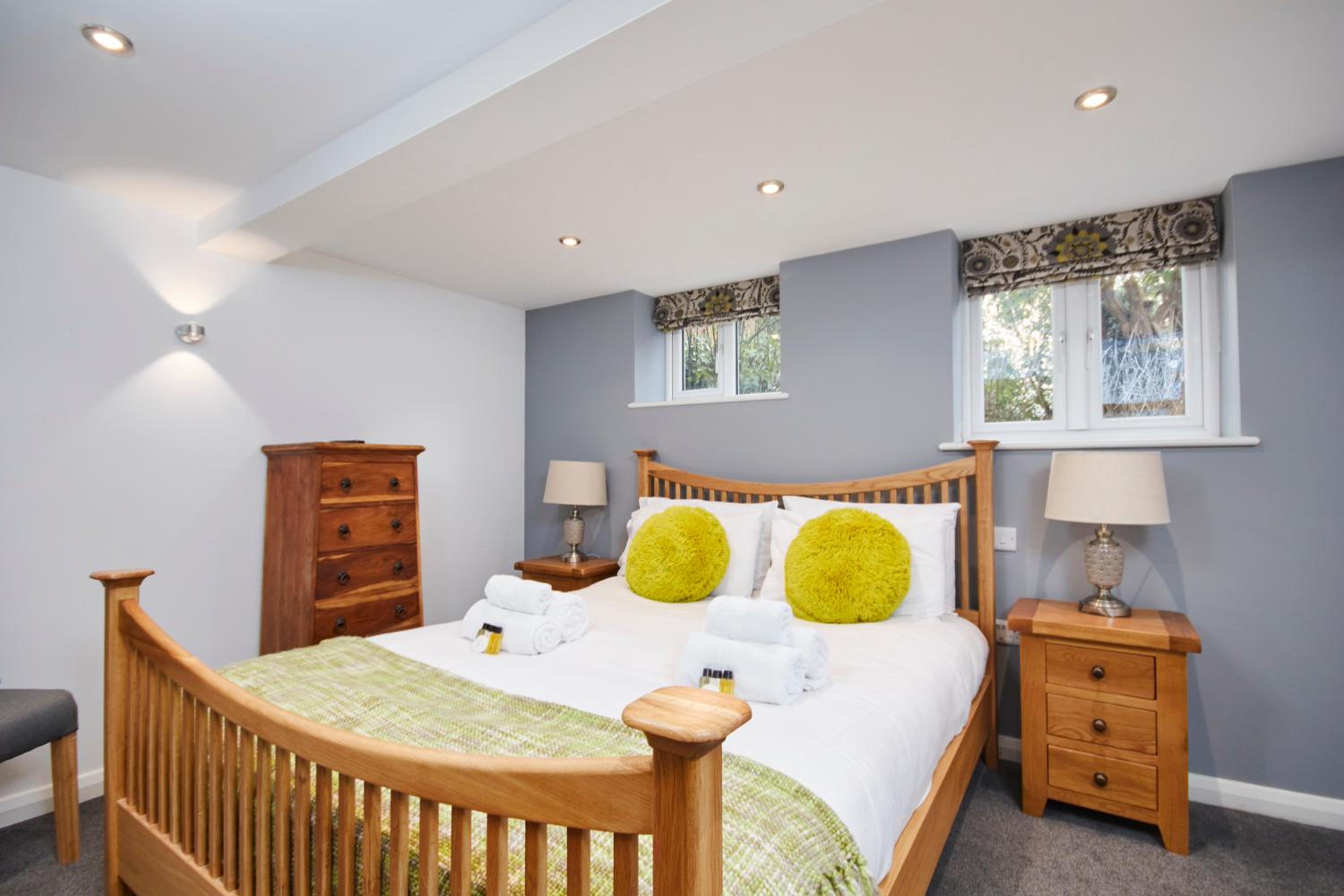 One-Bedroom Apartment with Garden