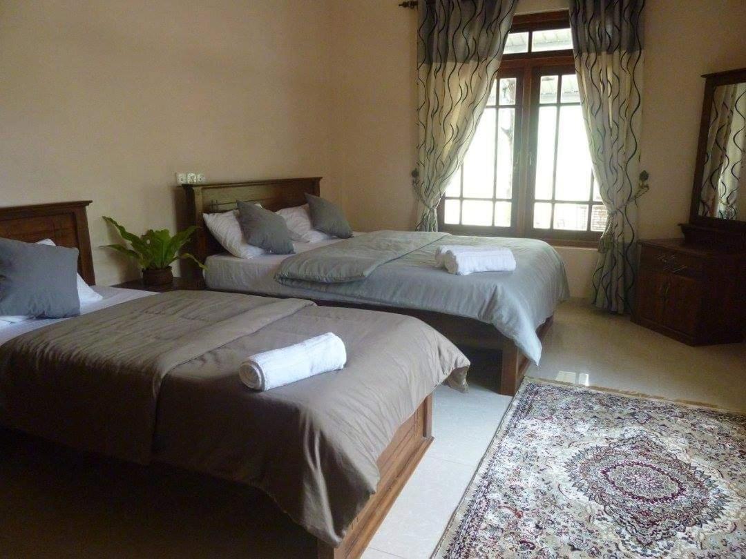 Triple Room with Lake View