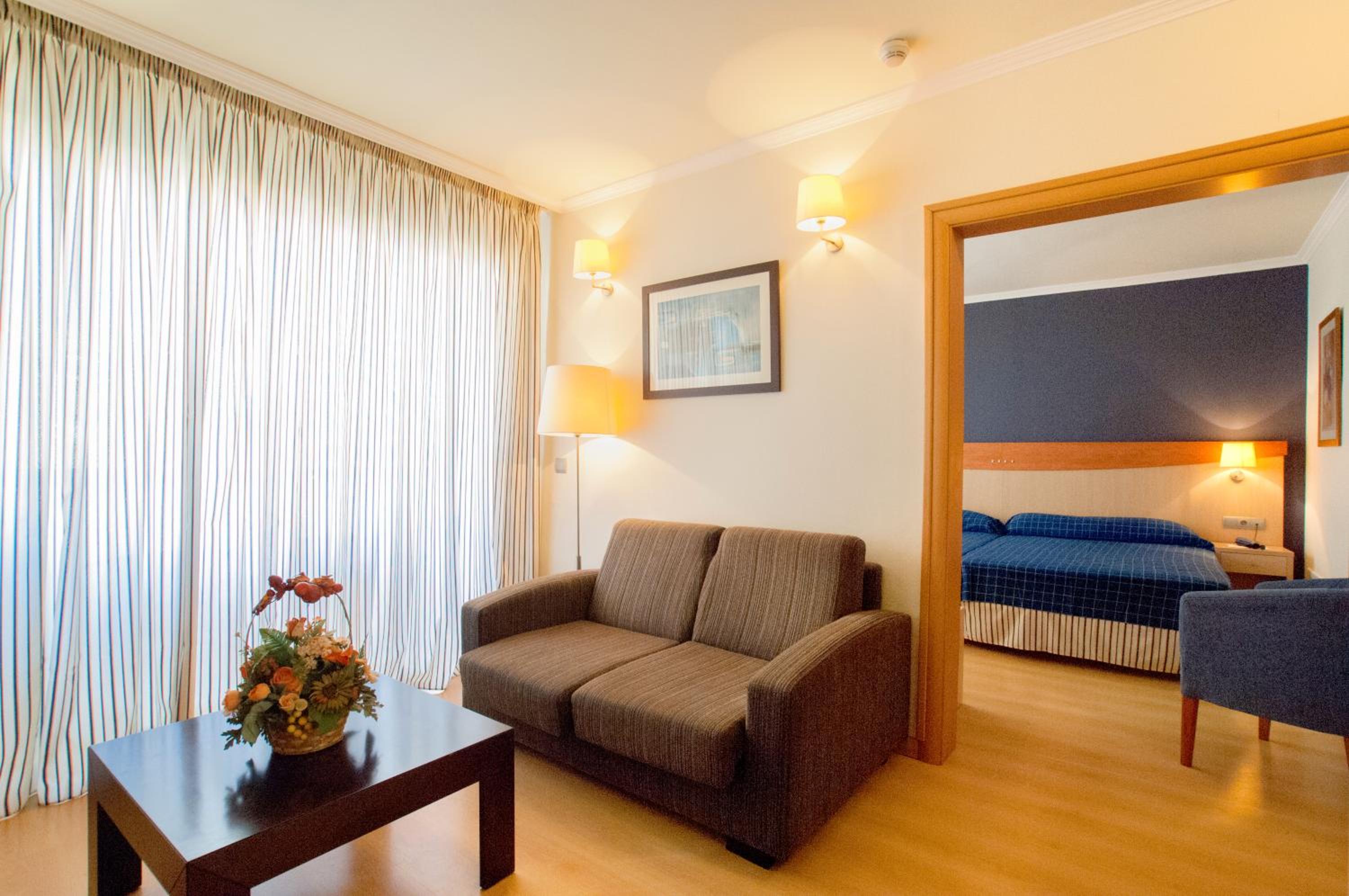 Suite (3 Adults) photo 3