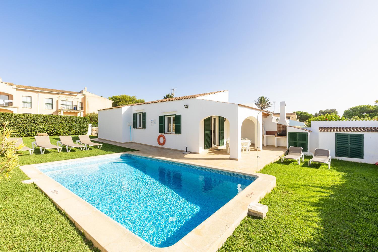 Villa con piscina privada