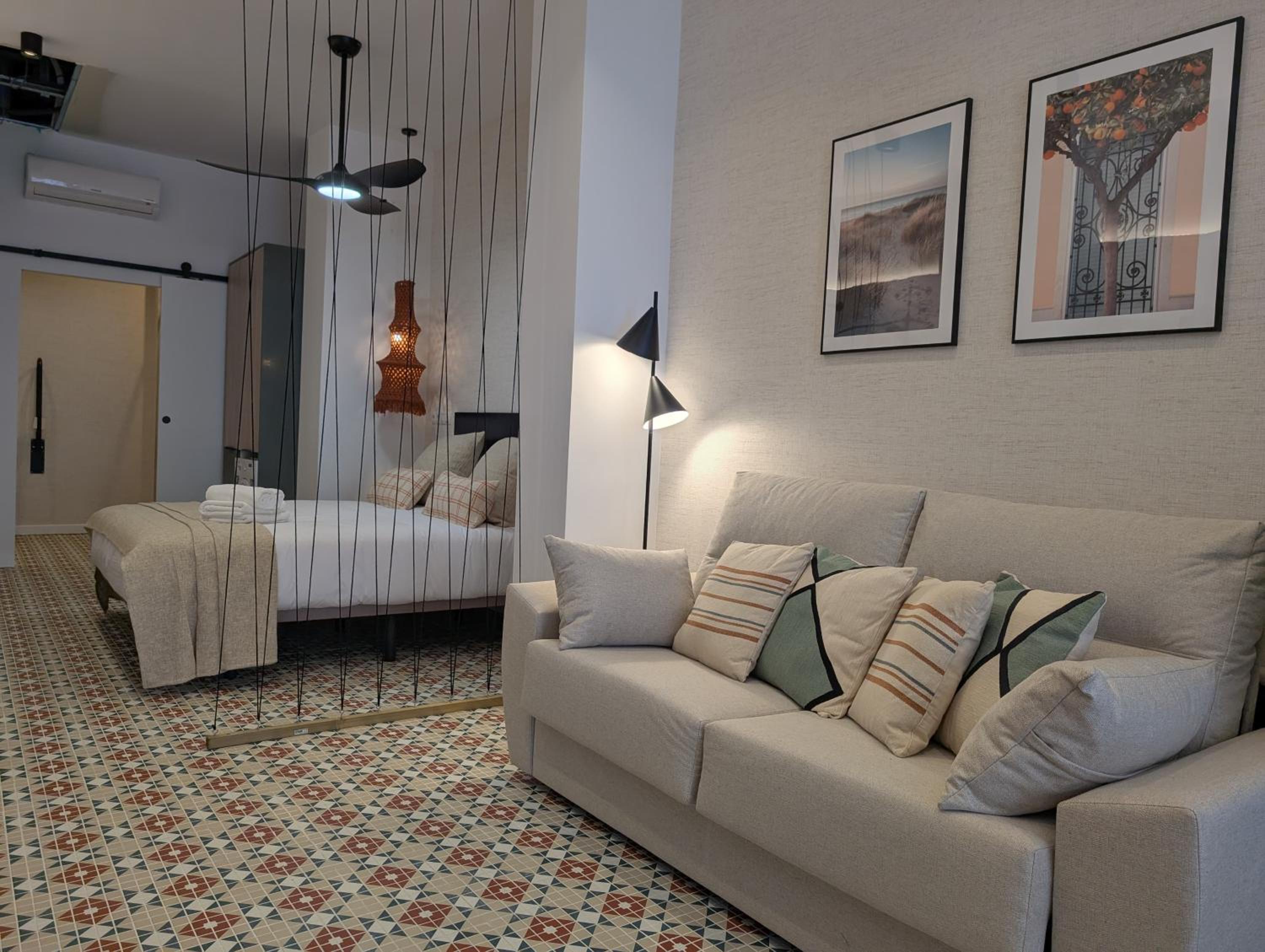 One-Bedroom Apartment
