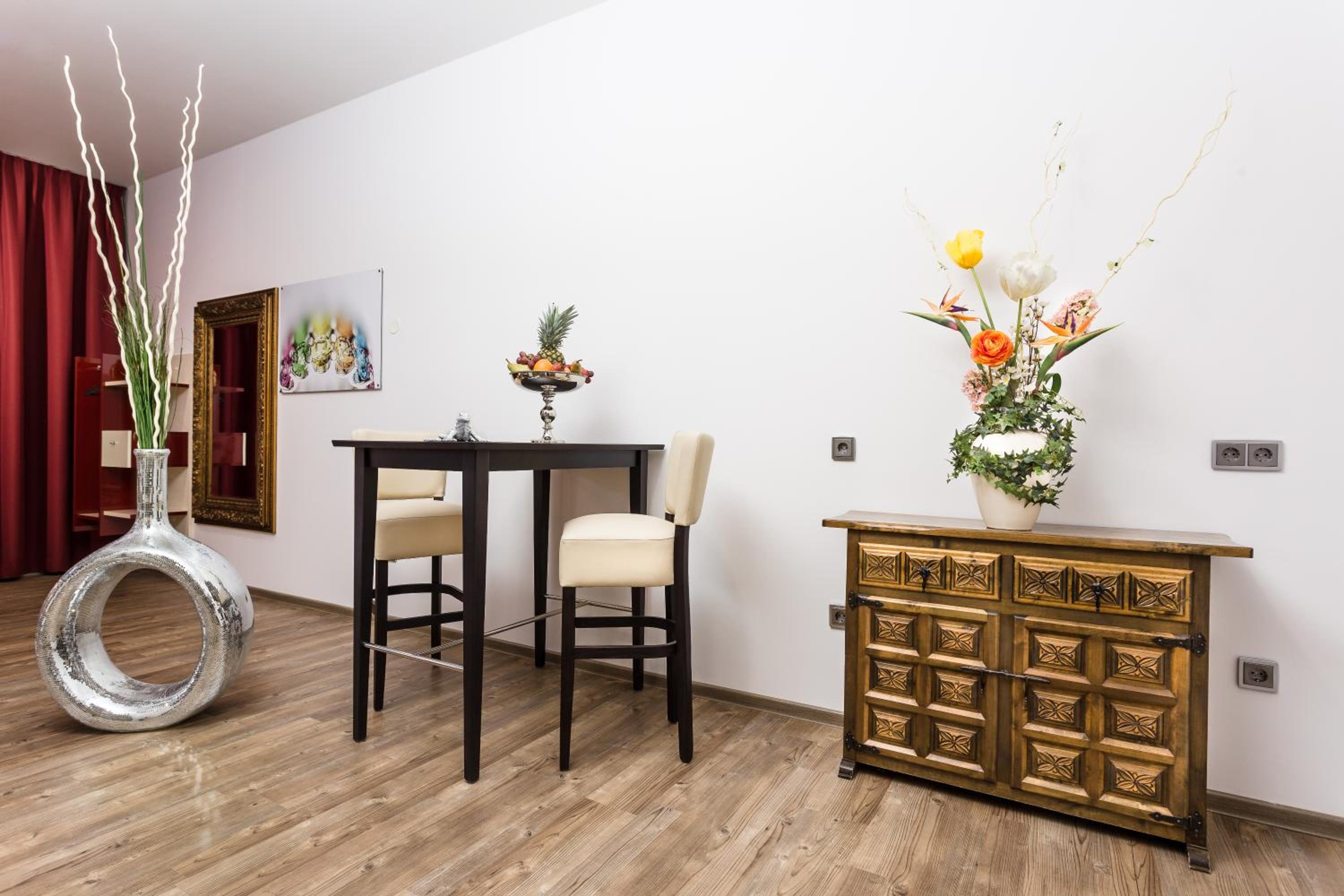 Deluxe Double or Twin Room - Photo 19