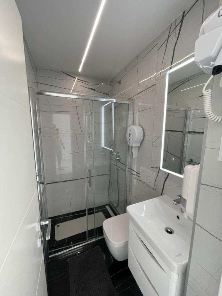 One-Bedroom Apartment with Sea View photo 2