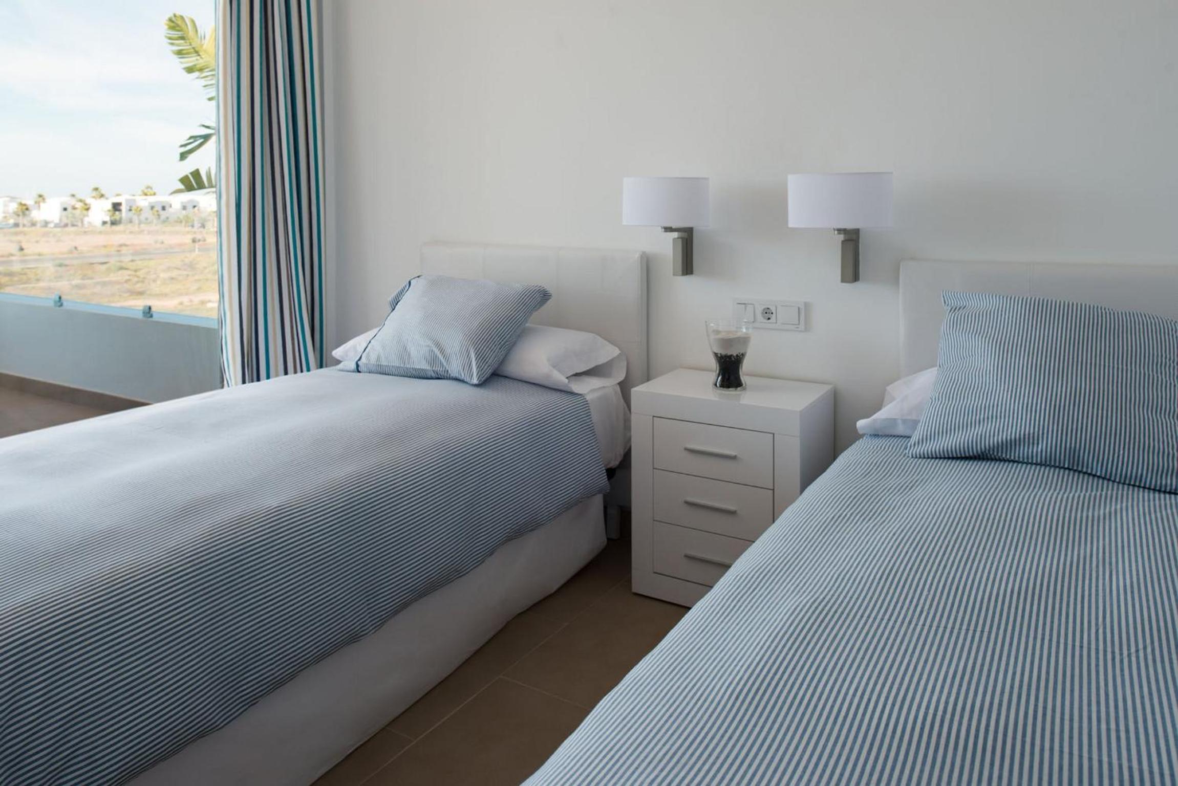 Villa de Dos Habitaciones con Piscina Privada
