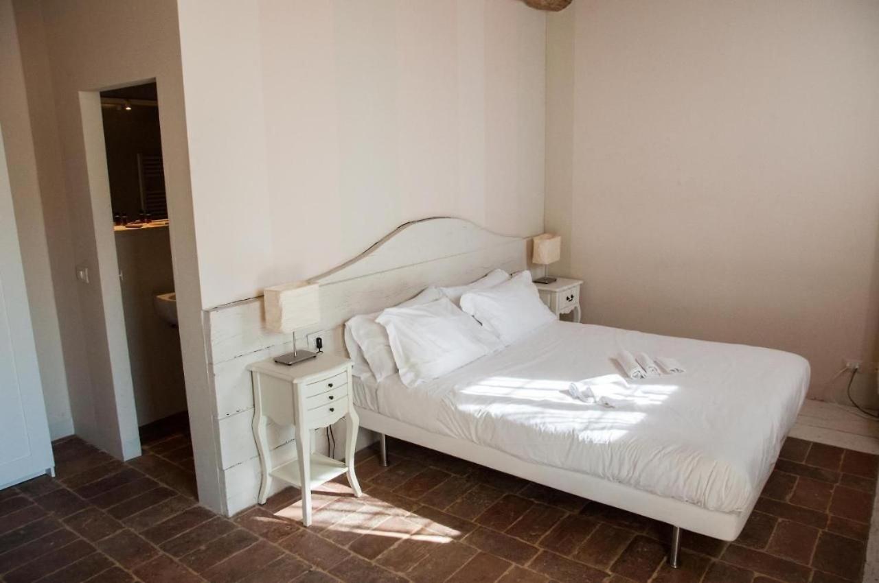 Triple Room with Terrace photo 3