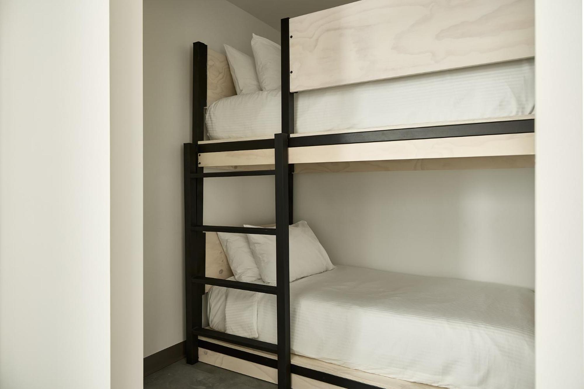 Quadruple Room photo 2