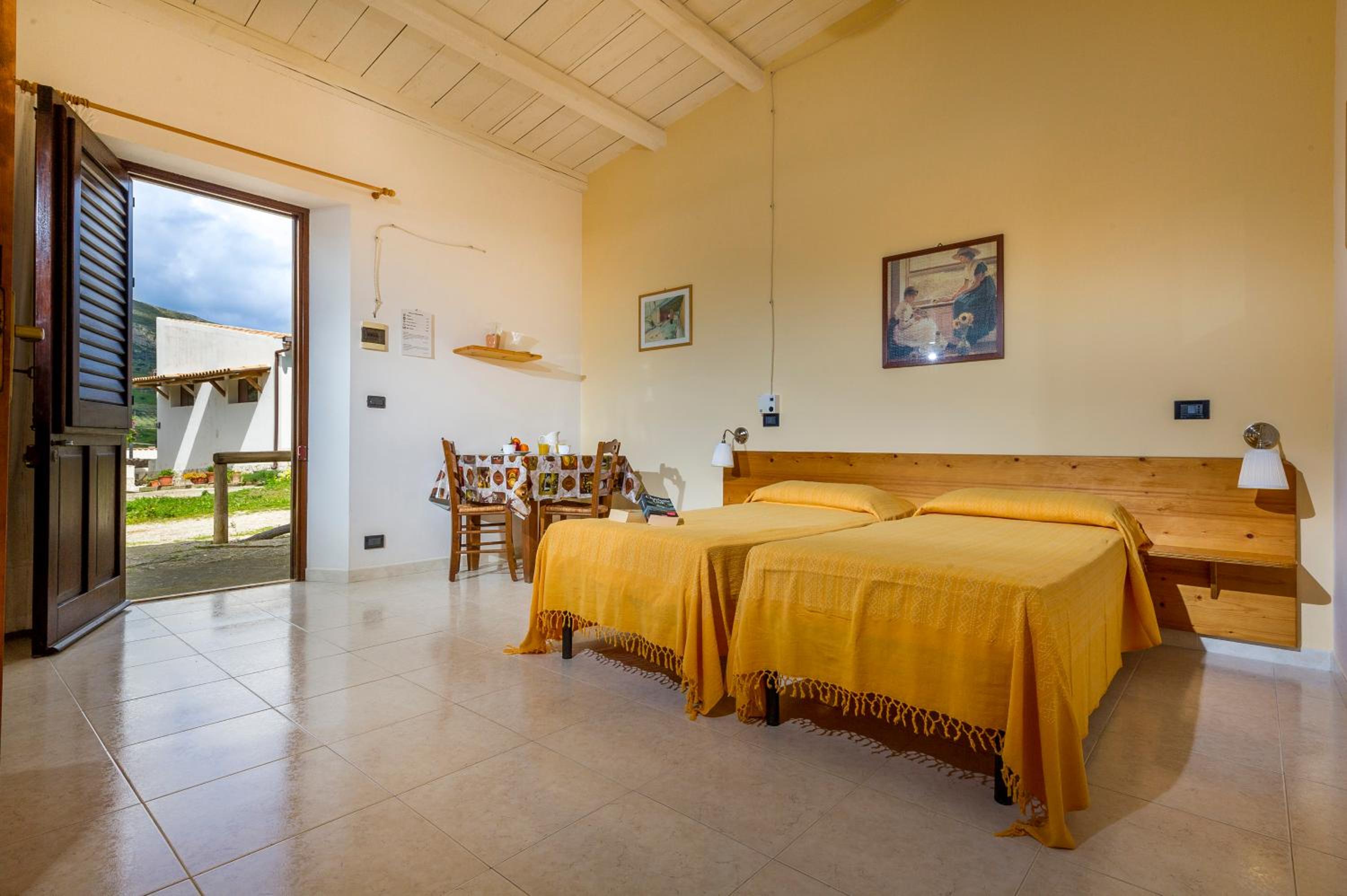 Double or Twin Room photo 1