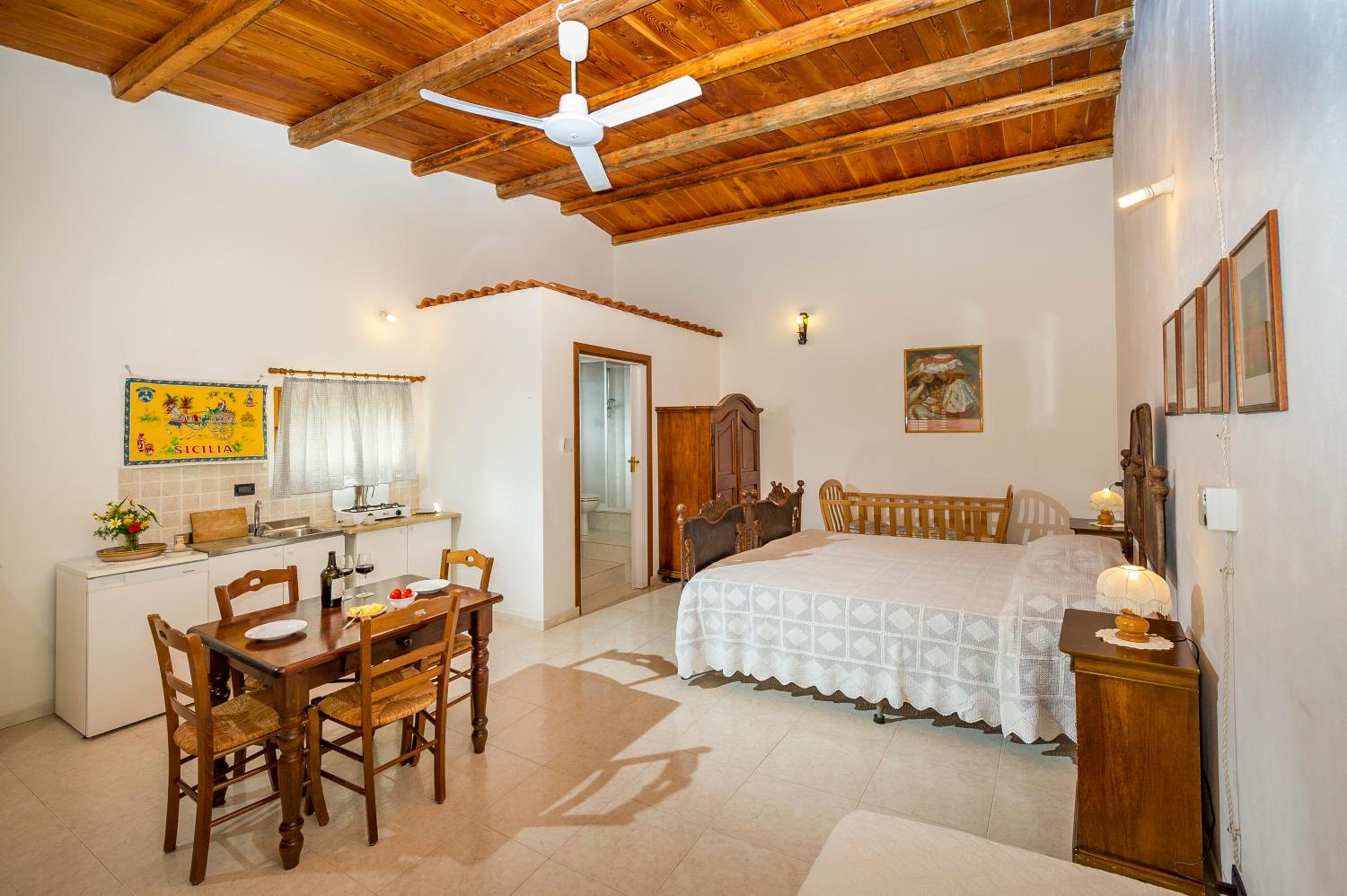 Triple Room with View photo 3