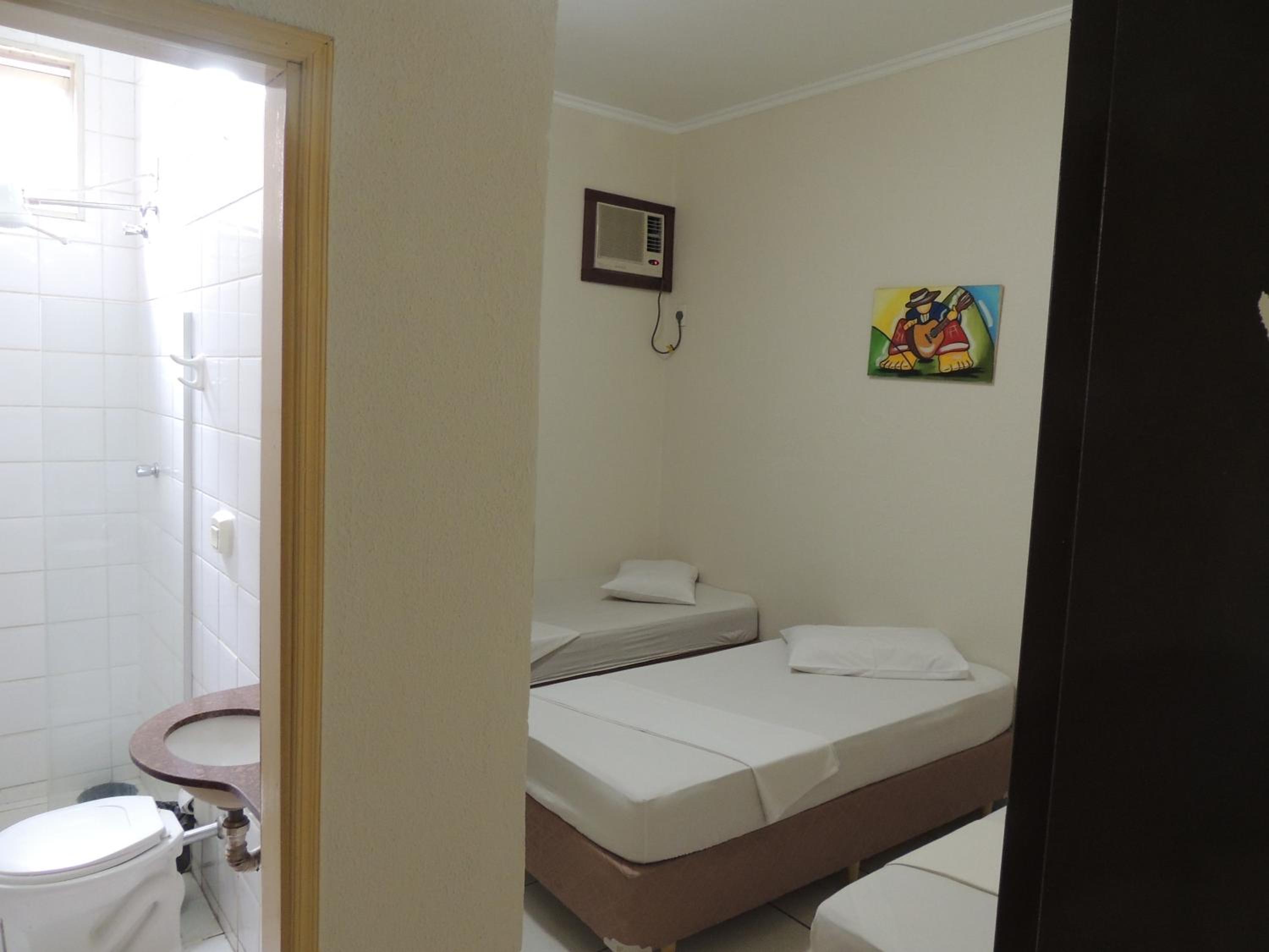 Triple Room with Air Conditioning photo 2