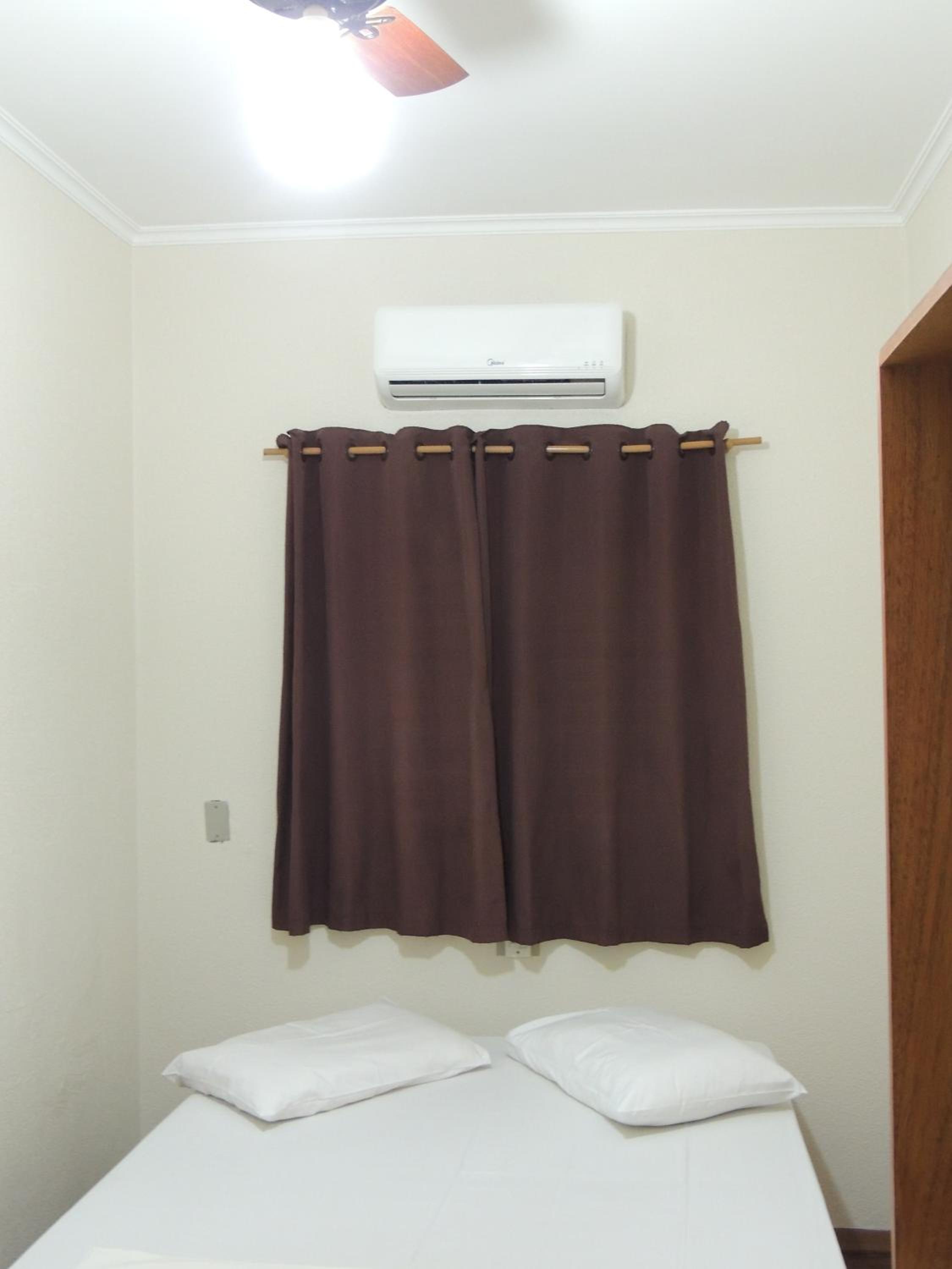 Twin Room with Shared Toilet photo 1
