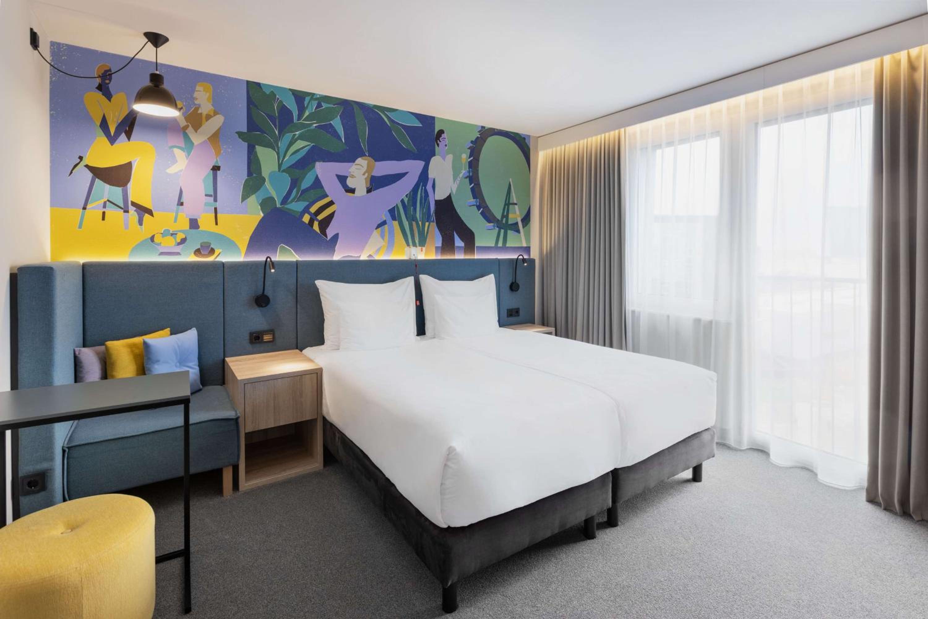 King Room - Mobility Accessible  photo 3