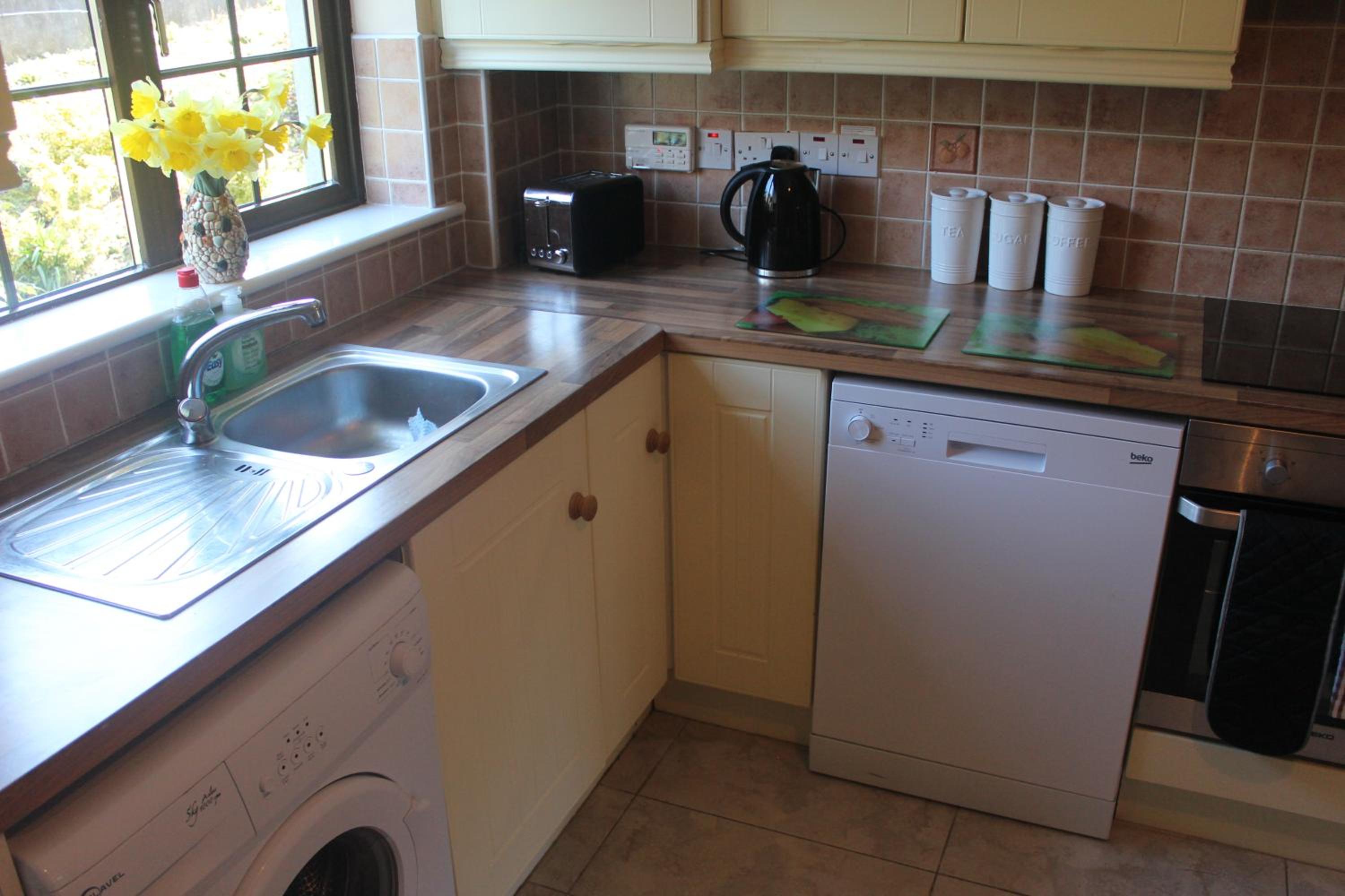 Three-Bedroom House - Photo 13