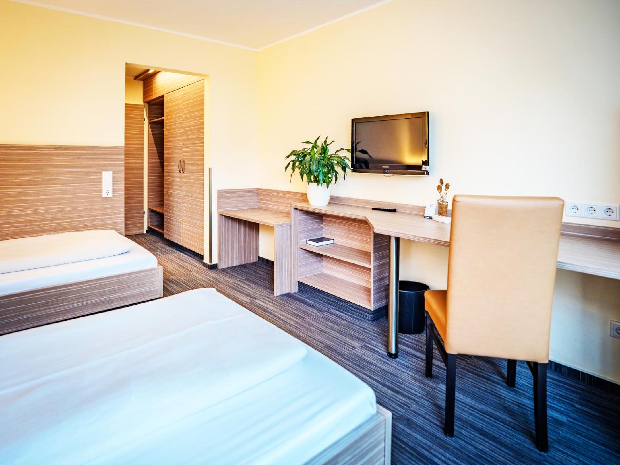Superior Twin Room with Garden View photo 1