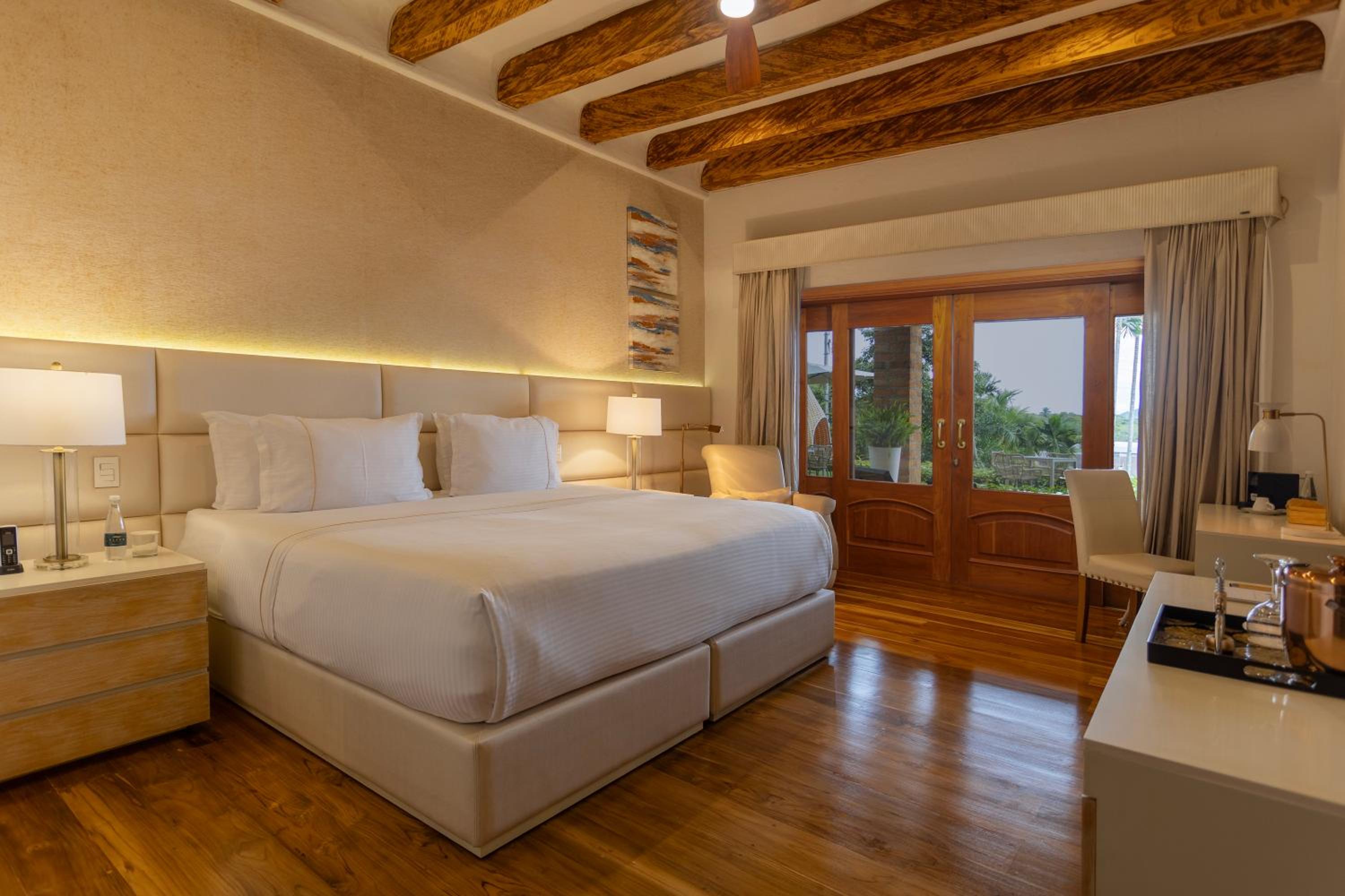 Junior Suite - Photo 8