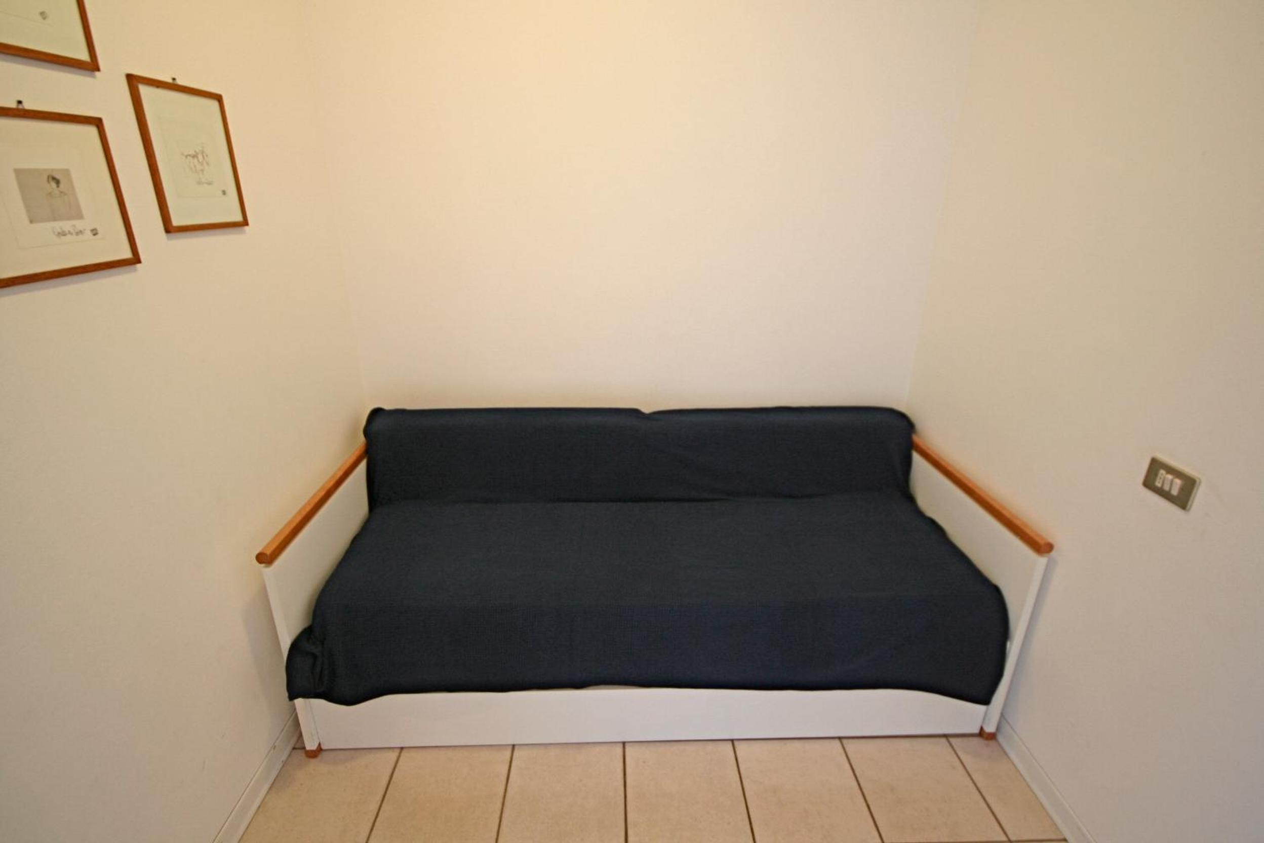Apartment - Photo 11