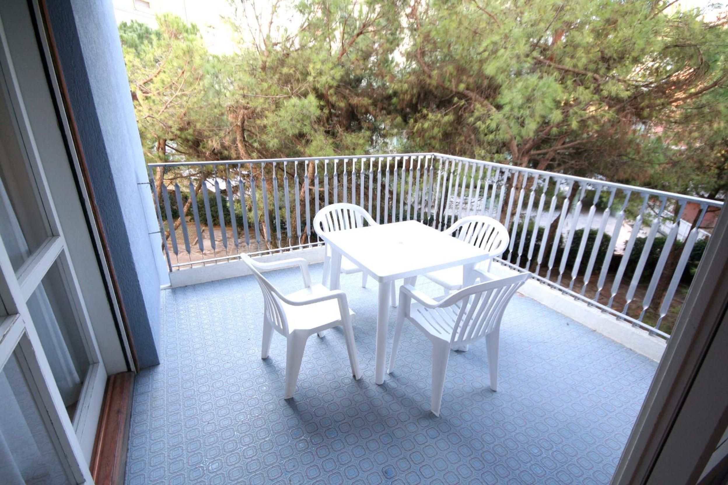 Apartment - Photo 9