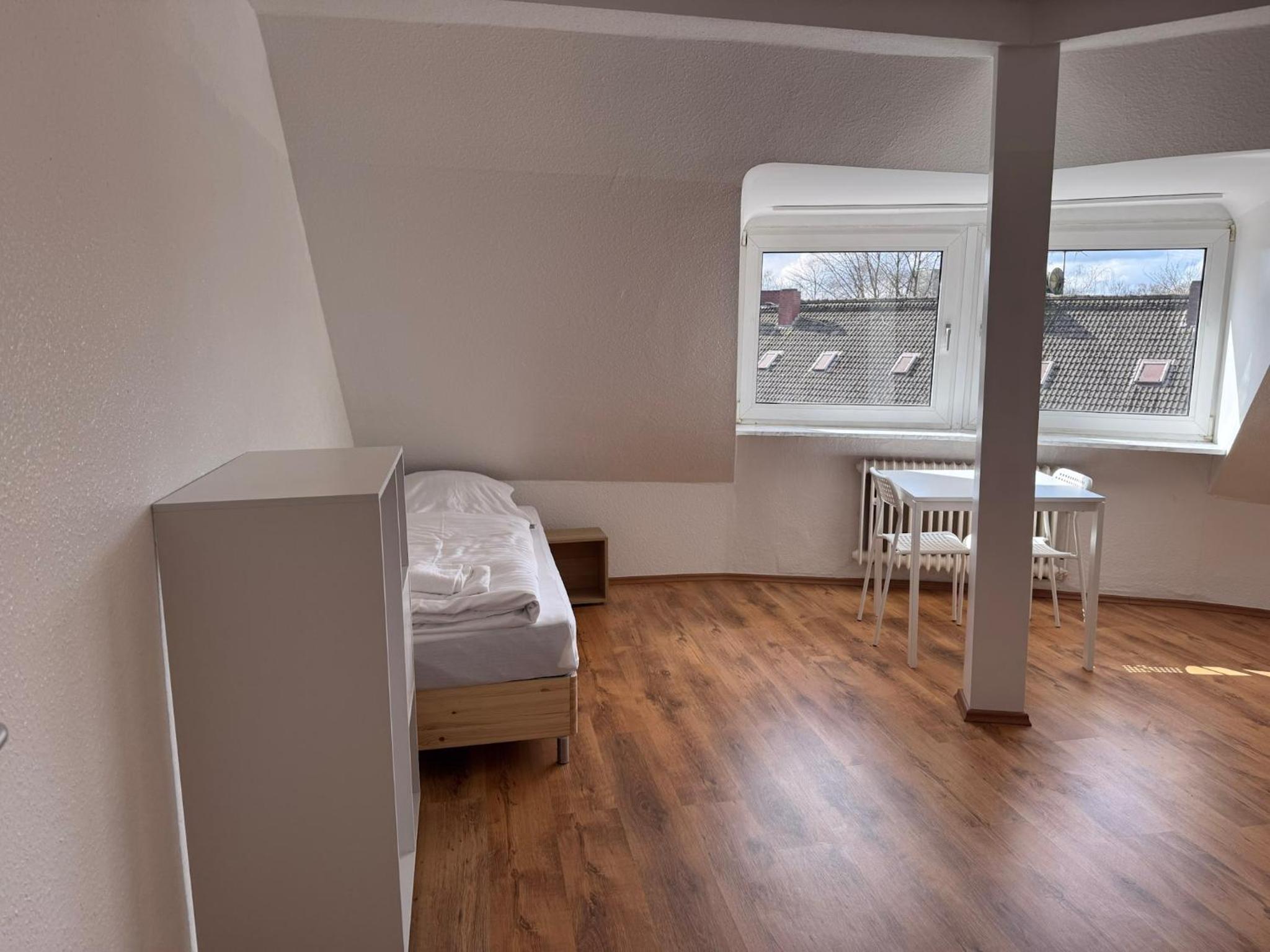 One-Bedroom Apartment photo 2