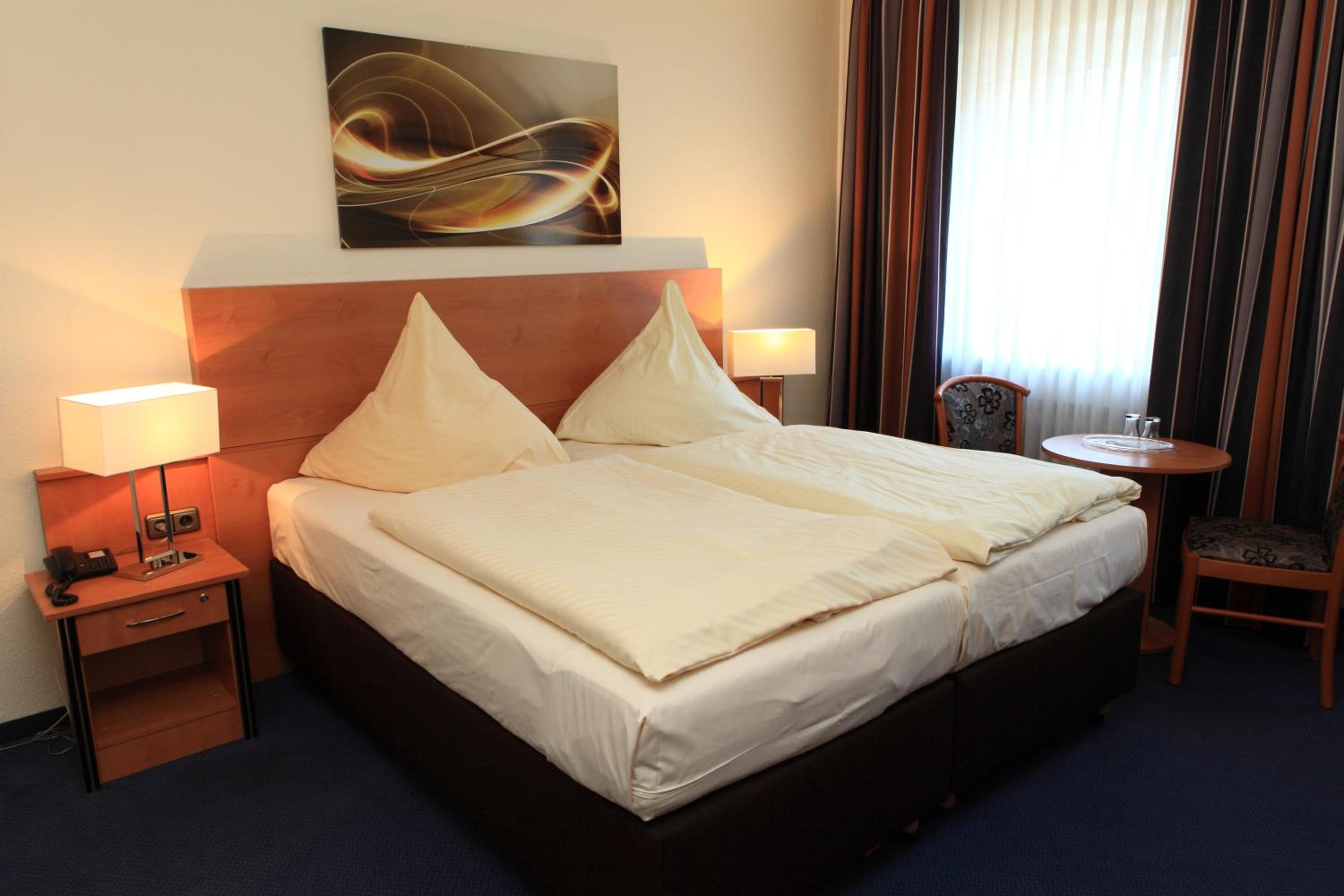 Double Room - Photo 17