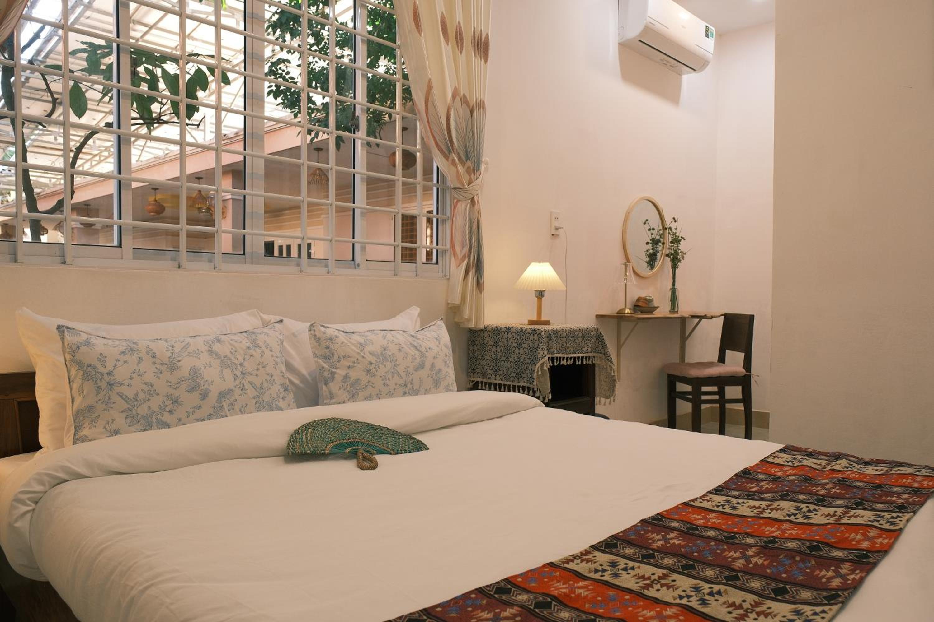Deluxe Double or Twin Room with Garden View
