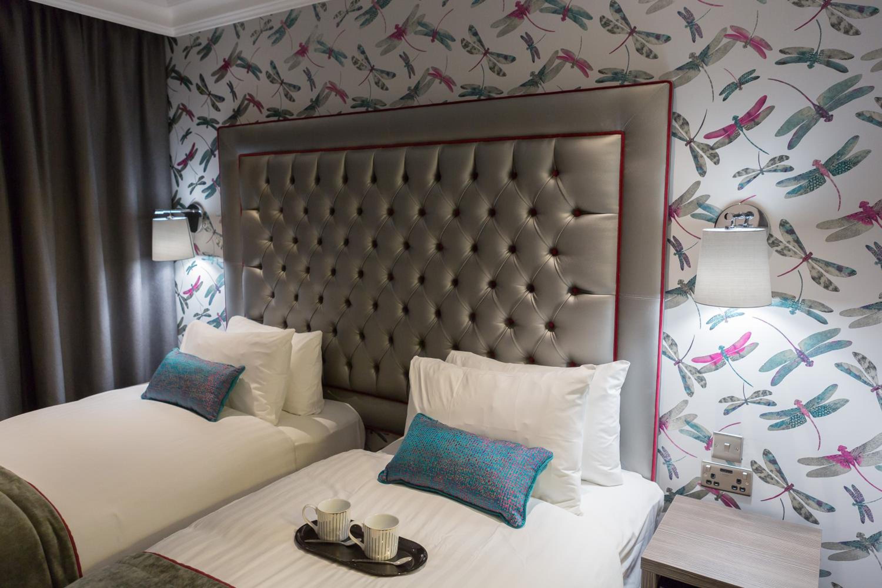 Standard Twin Room photo 2