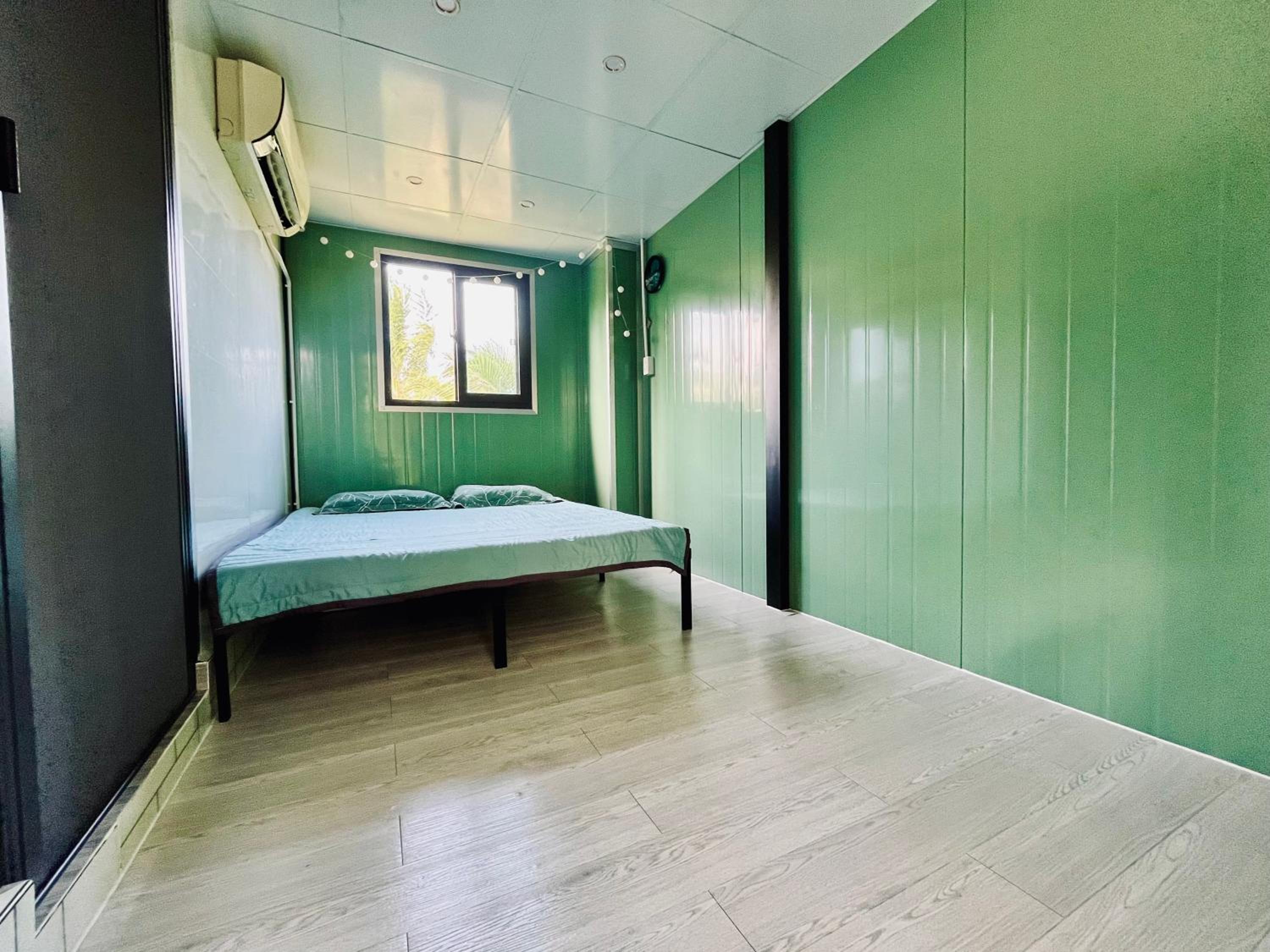 Two-Bedroom House photo 2