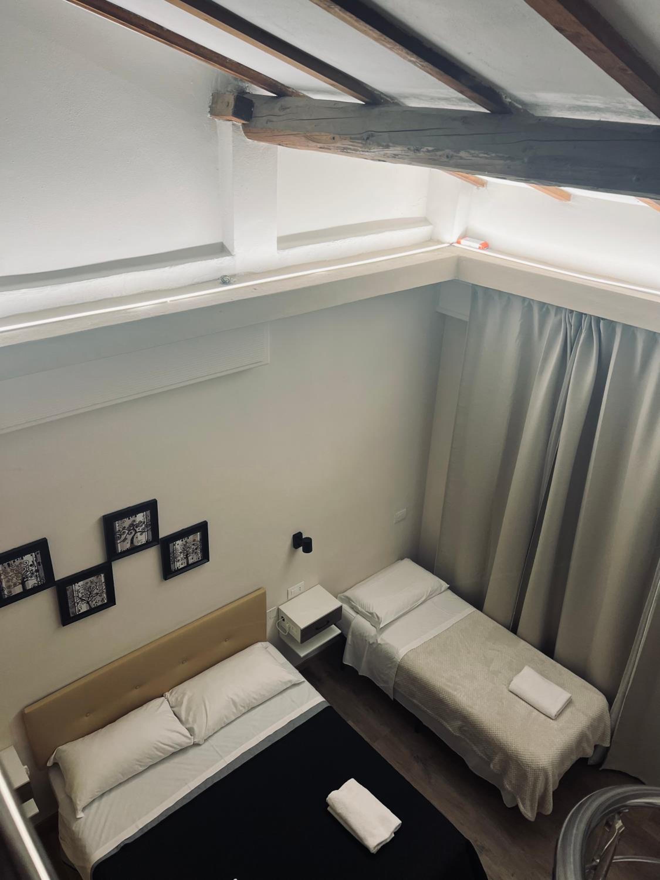 Deluxe Family Room - Photo 1