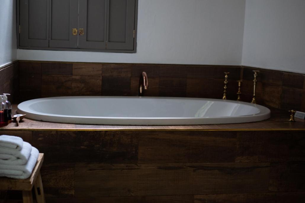 Double or Twin Room with Private Bathroom - Photo 1