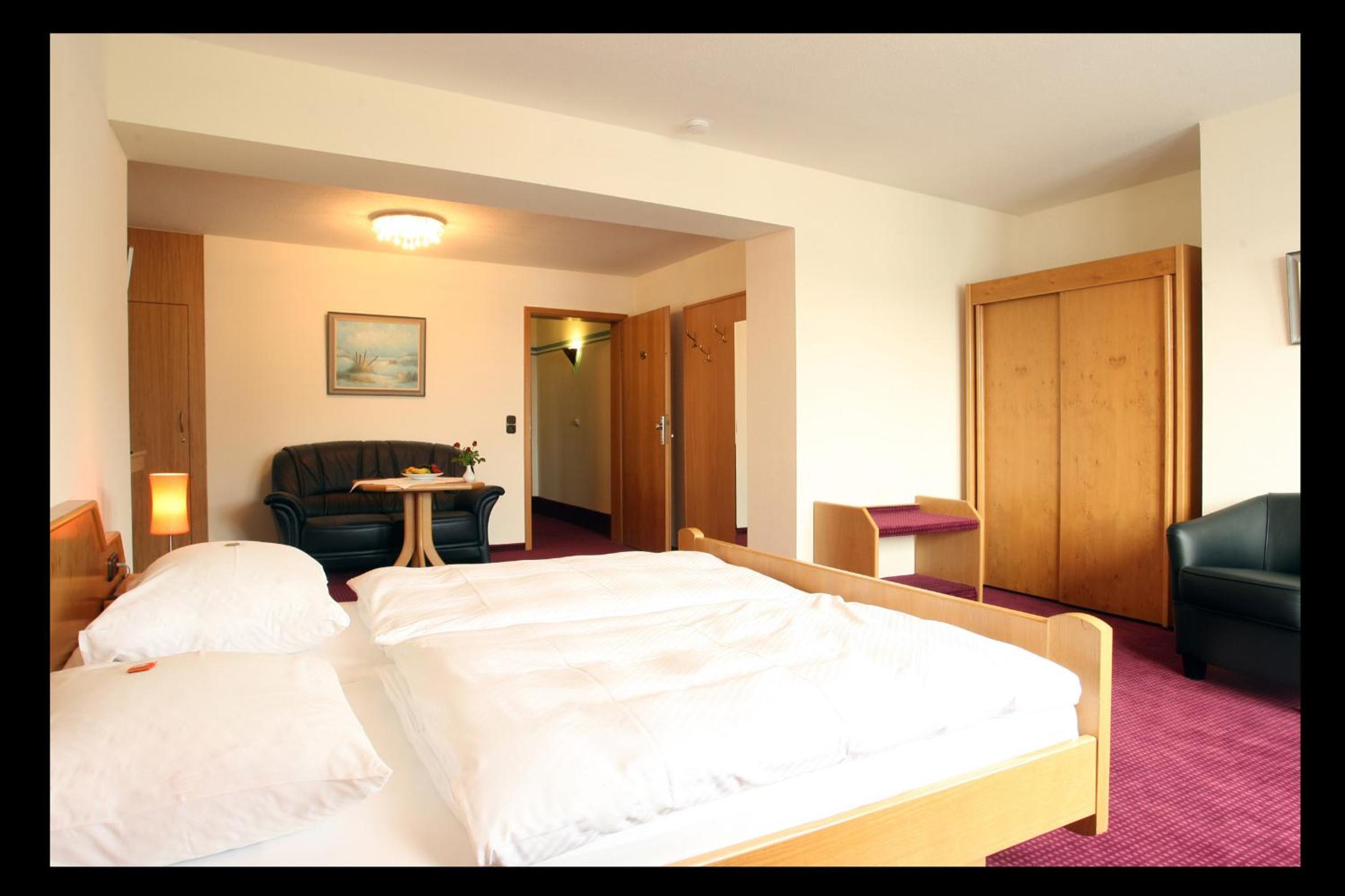 Double Room - Photo 1