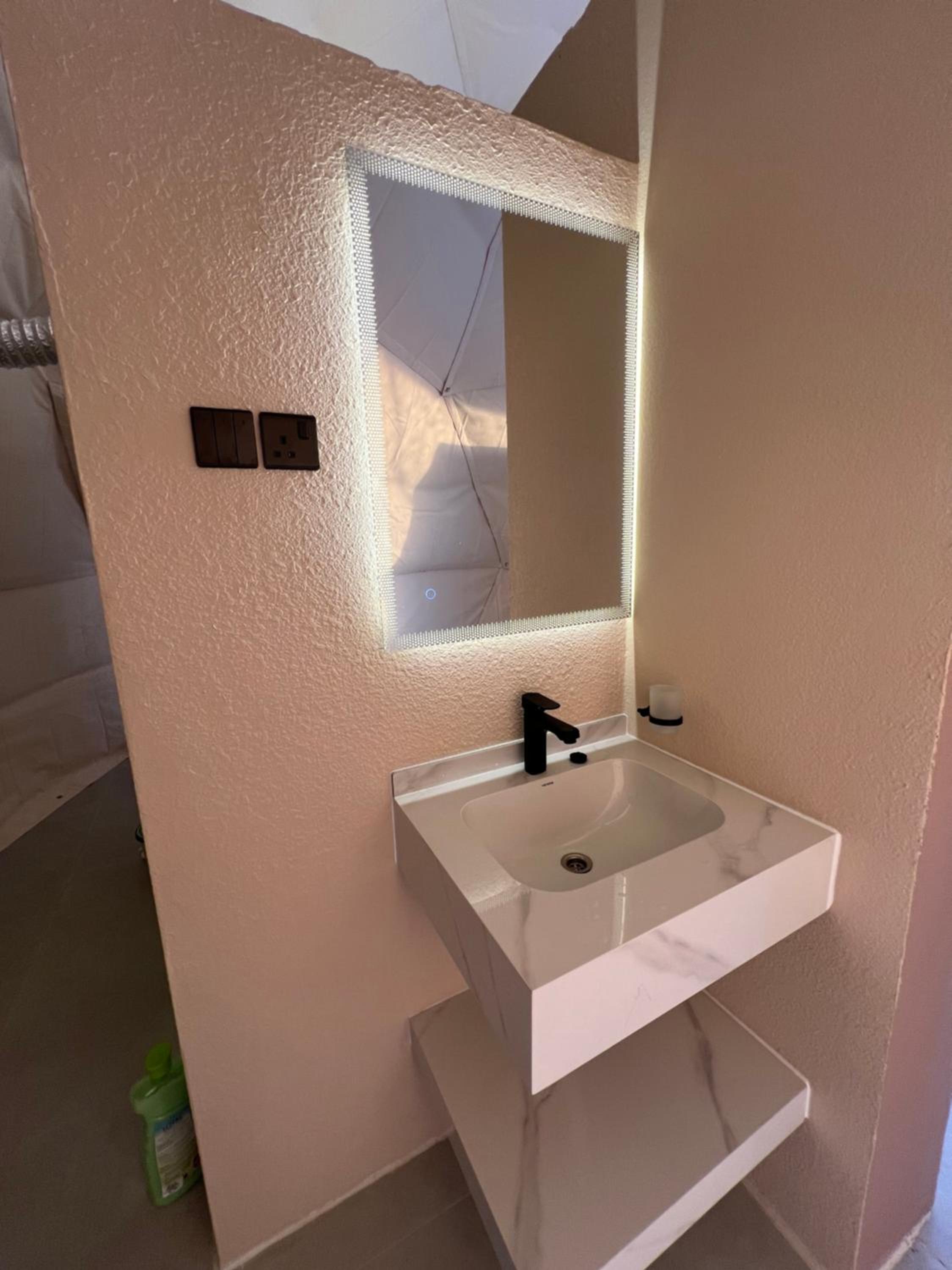 Quadruple Room with Balcony photo 3