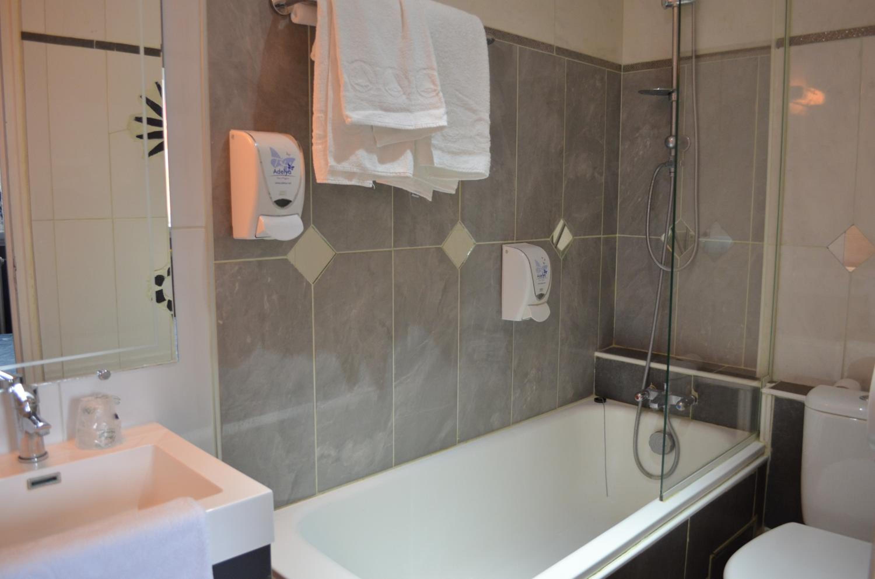 Triple Room photo 2