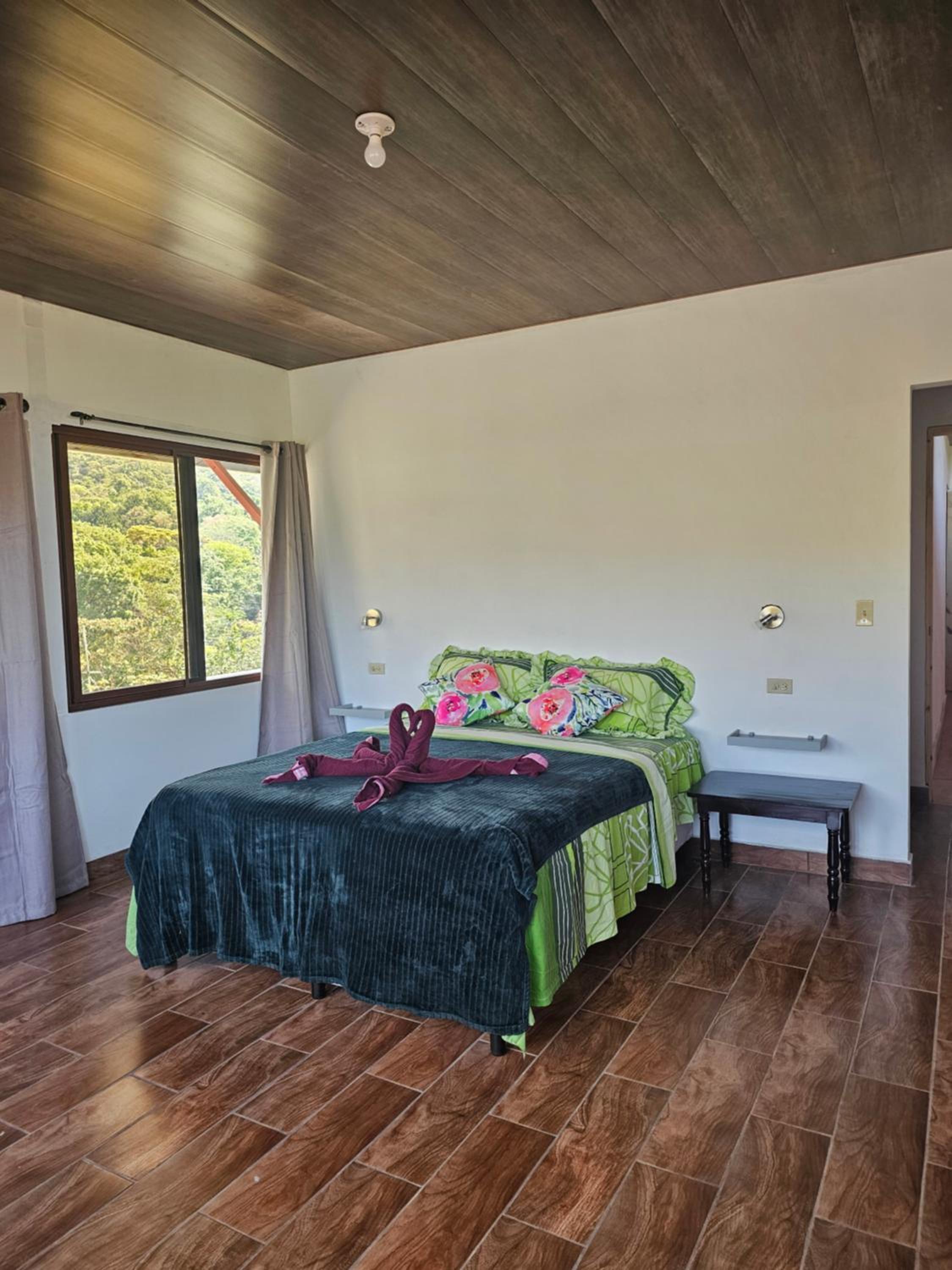 Queen Room with Balcony photo 1