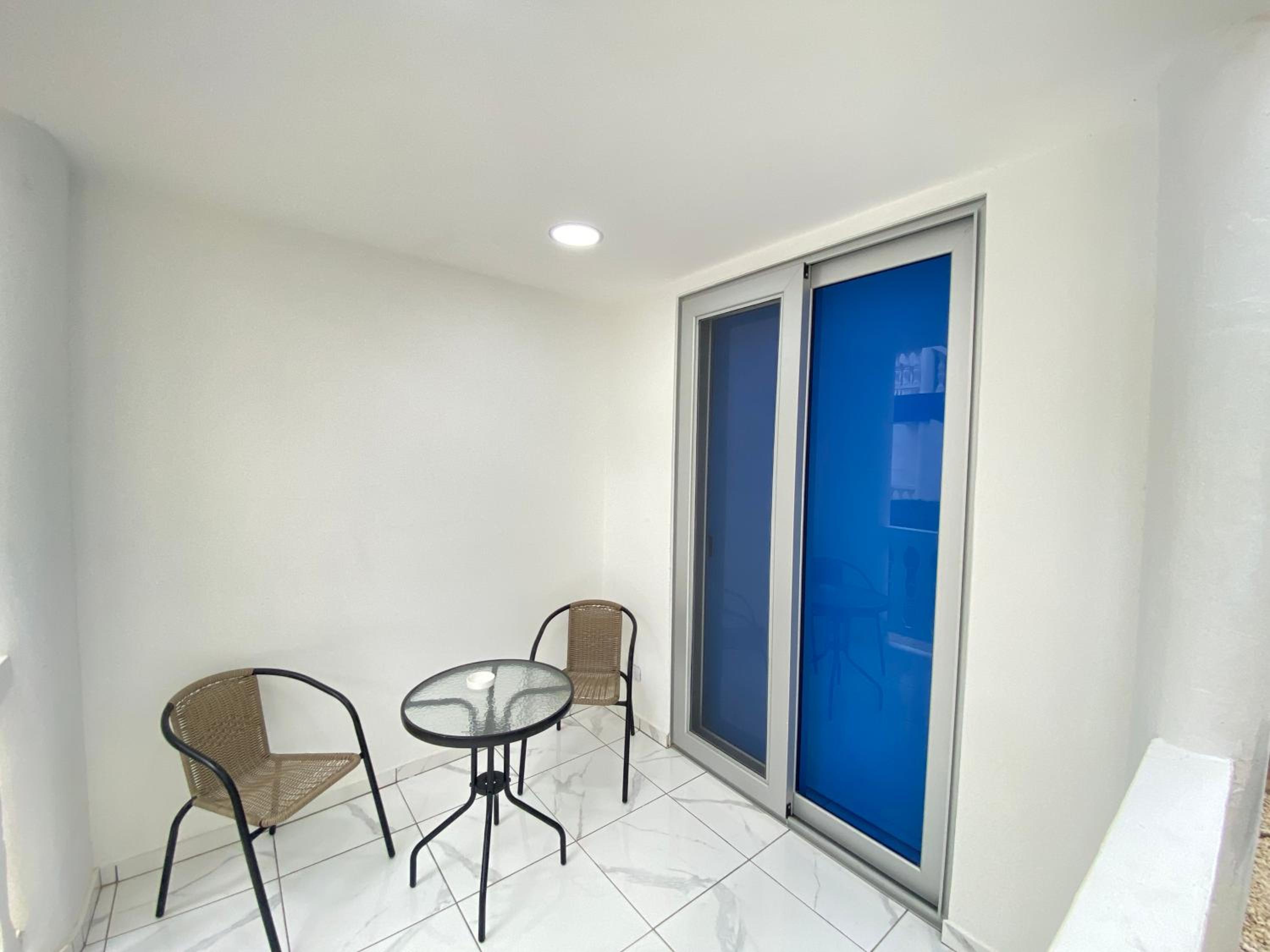 Deluxe Apartment photo 2