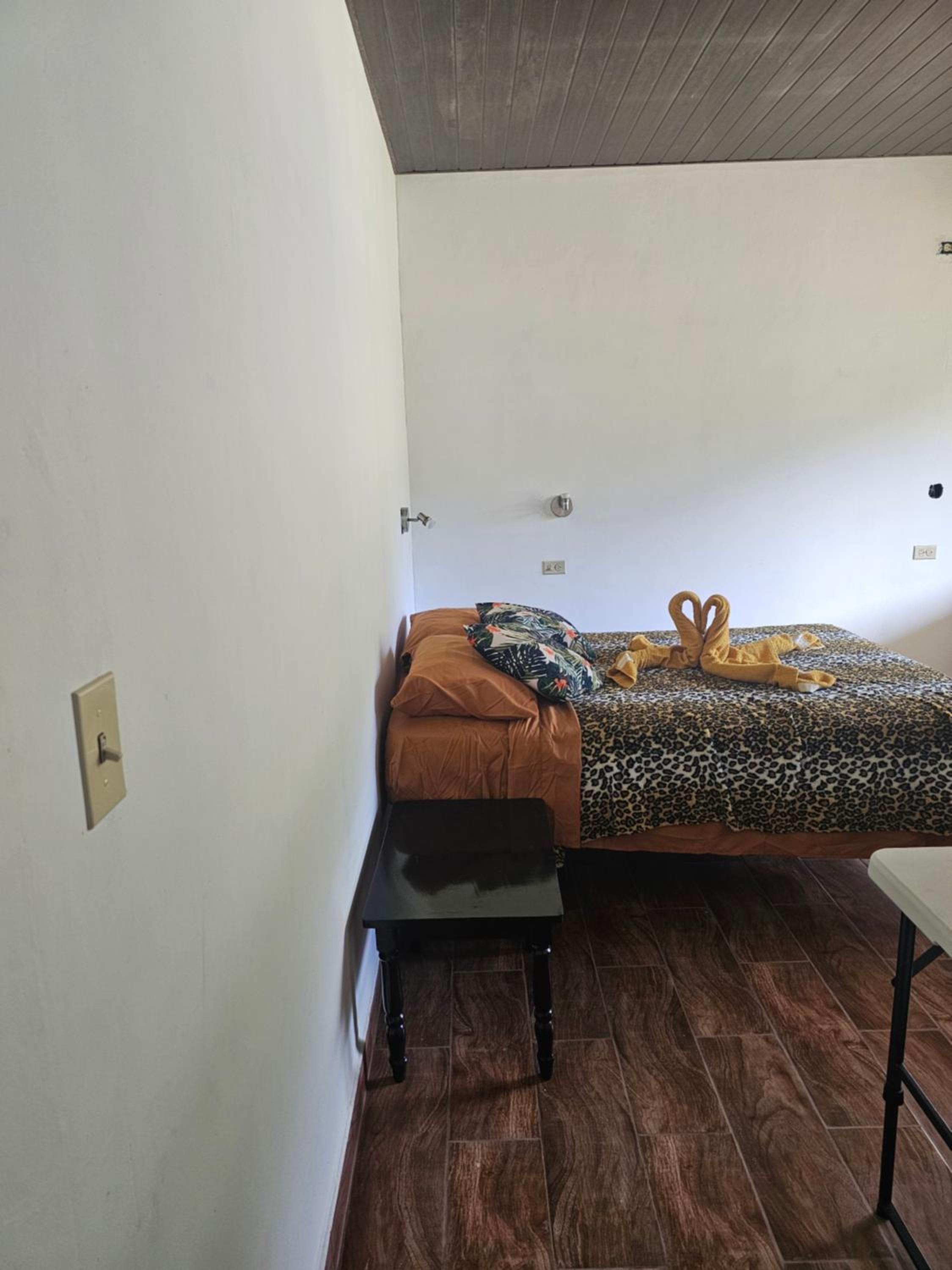 Budget Double Room photo 3