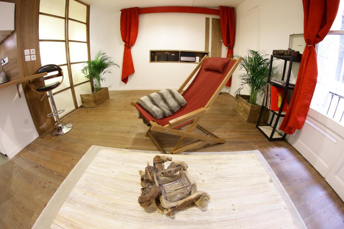 Deluxe Apartment