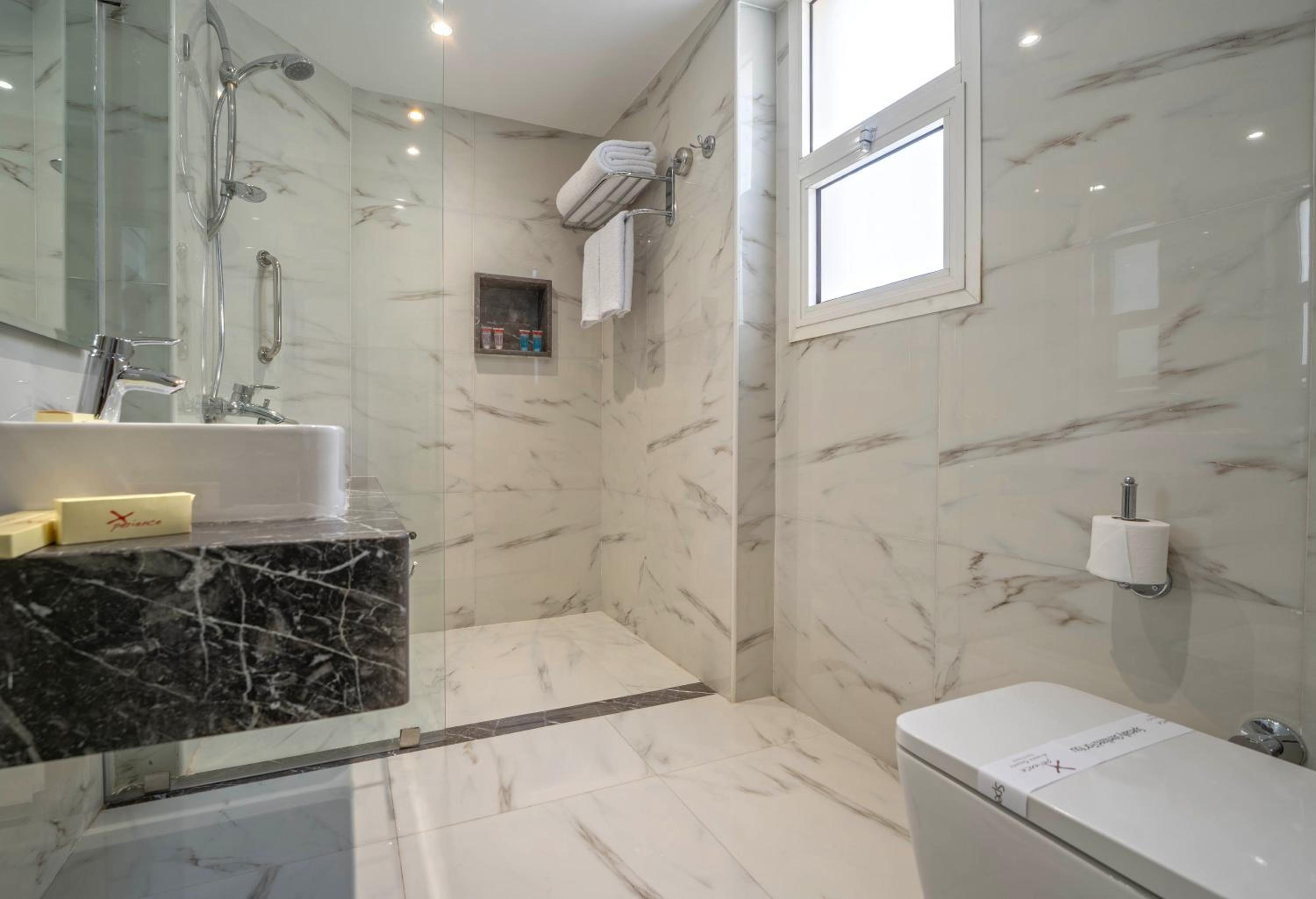 Junior Suite - Photo 1