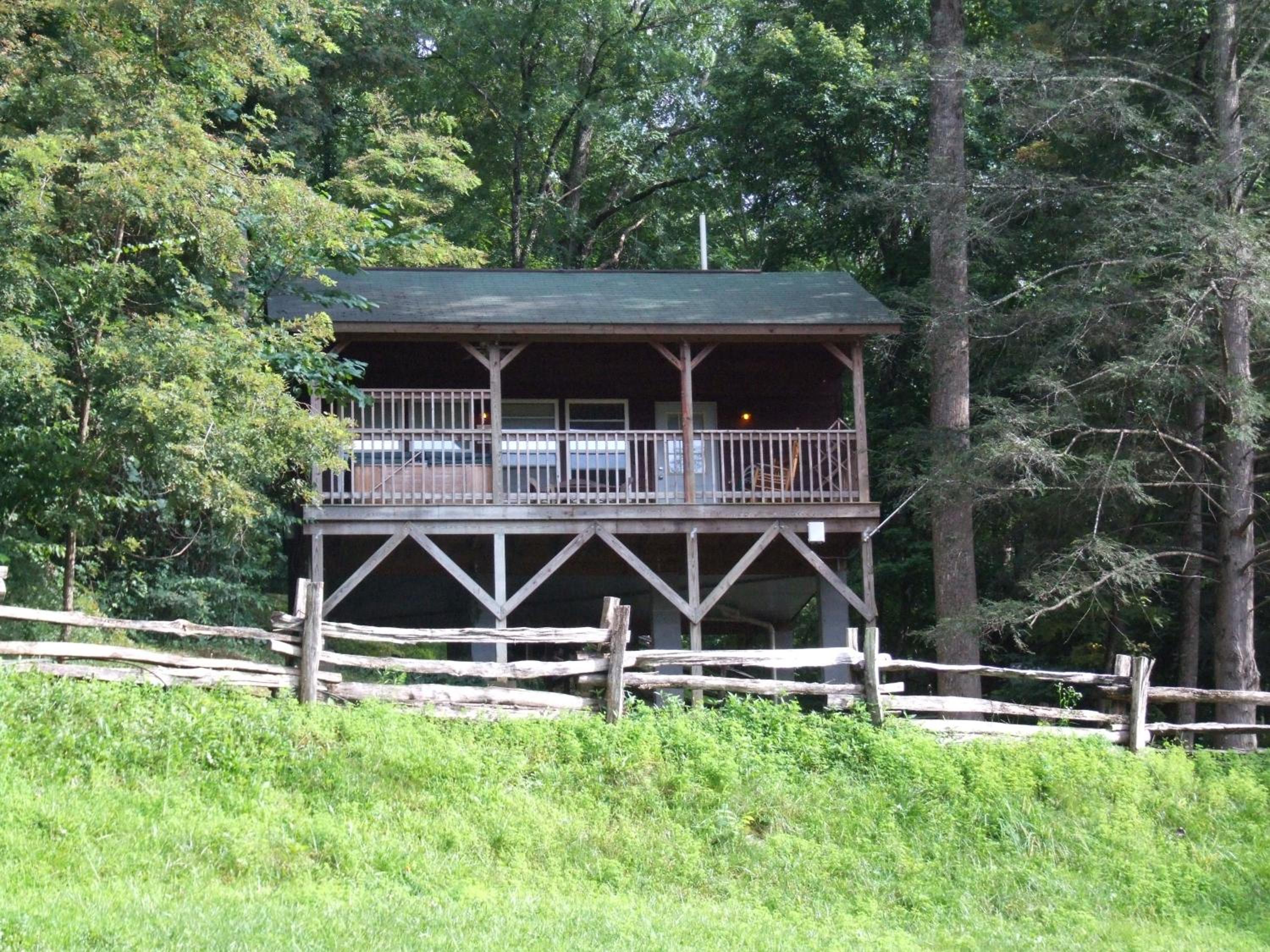 Cabin #2- Gone Hiking photo 3