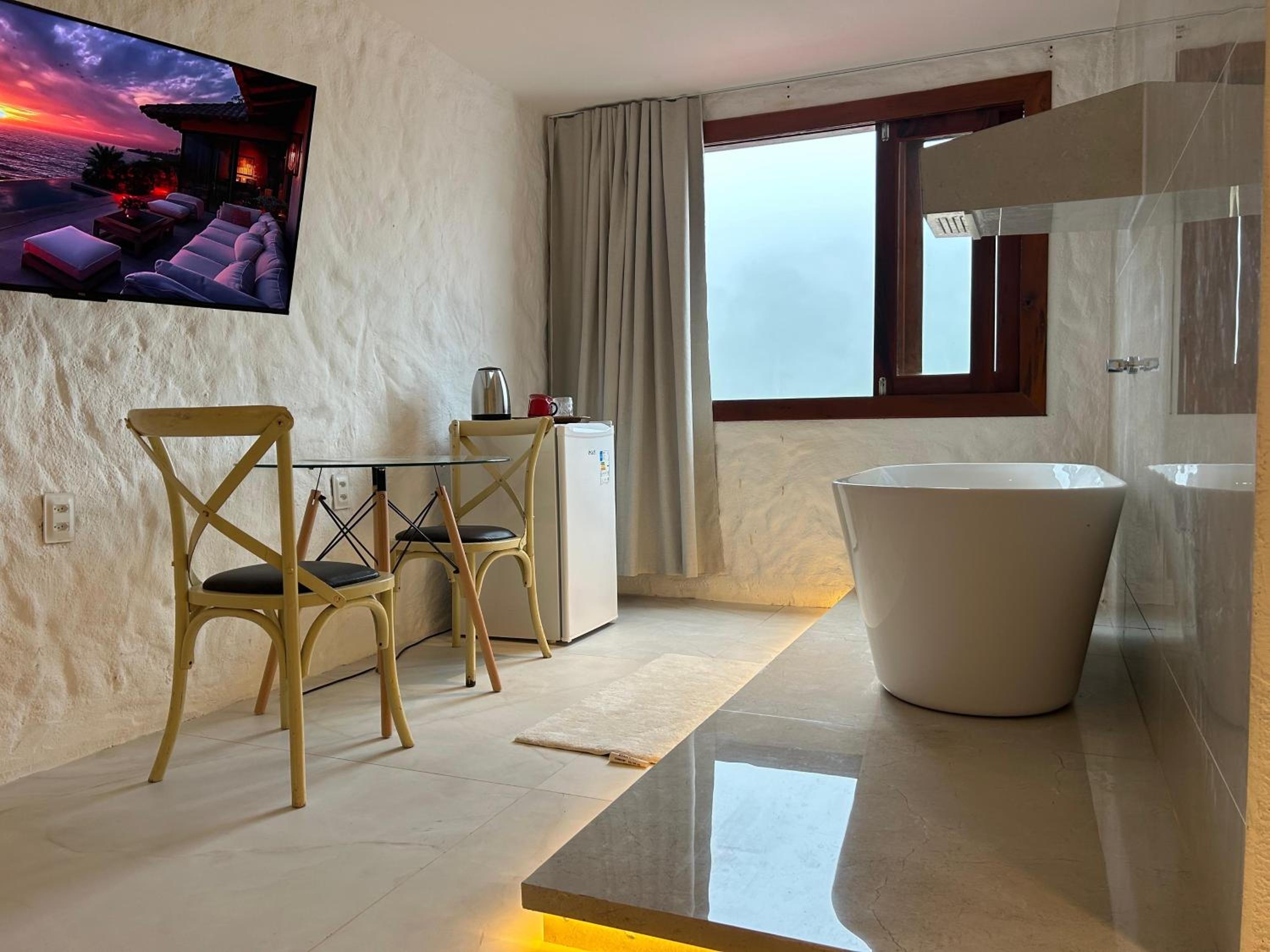 Deluxe Double Room with Bath photo 1