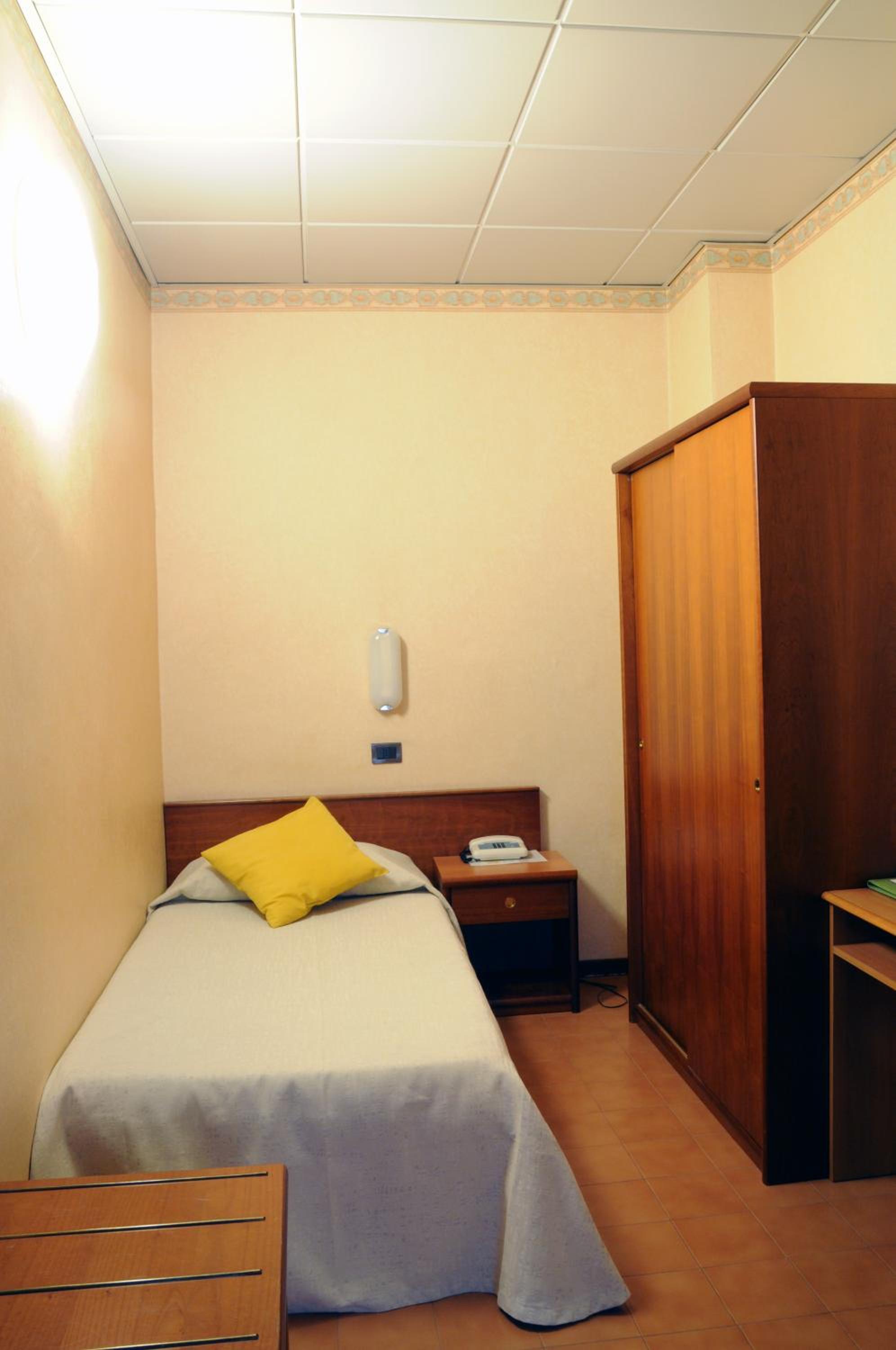 Classic Single Room photo 1