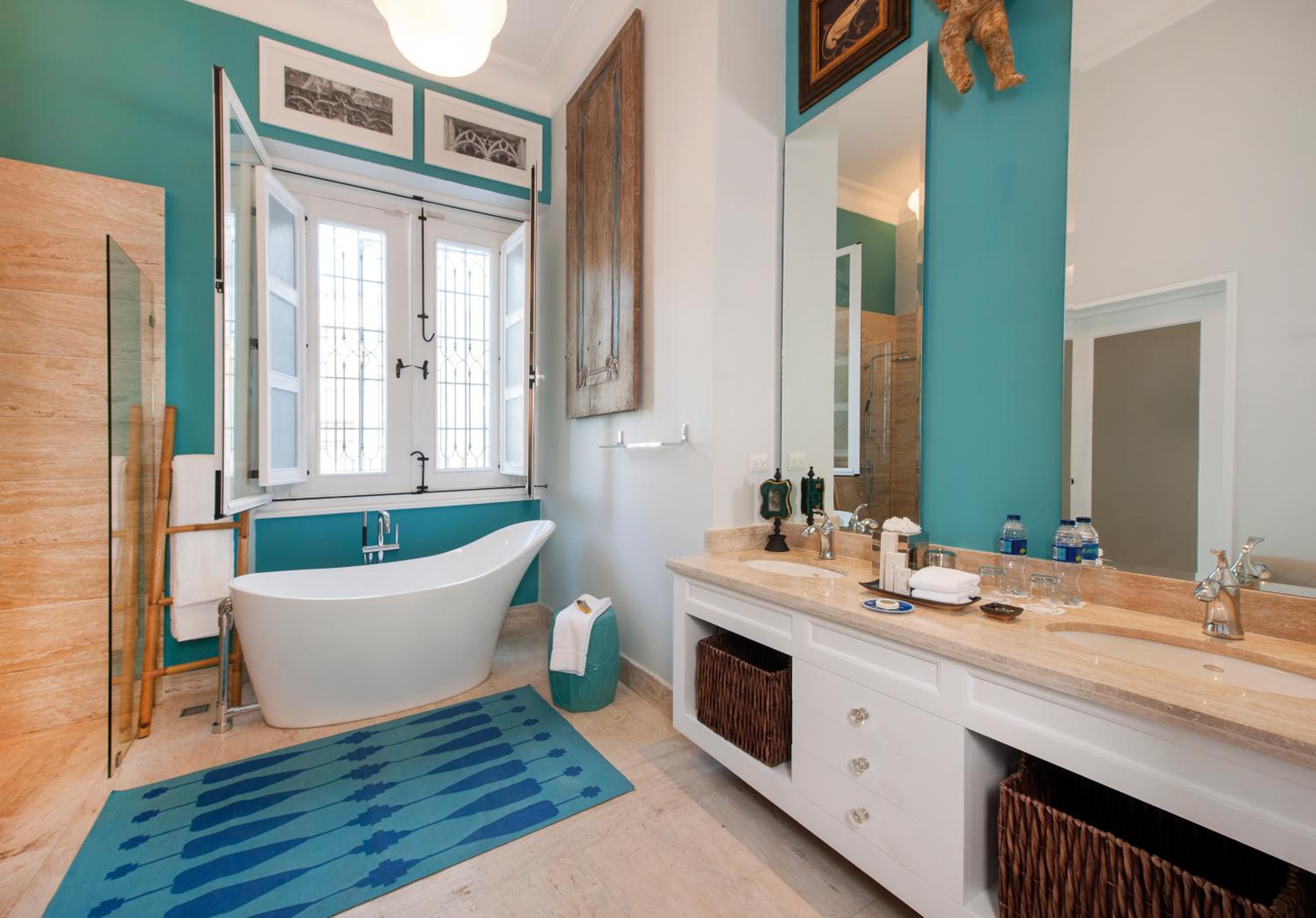Luxury Superior Room