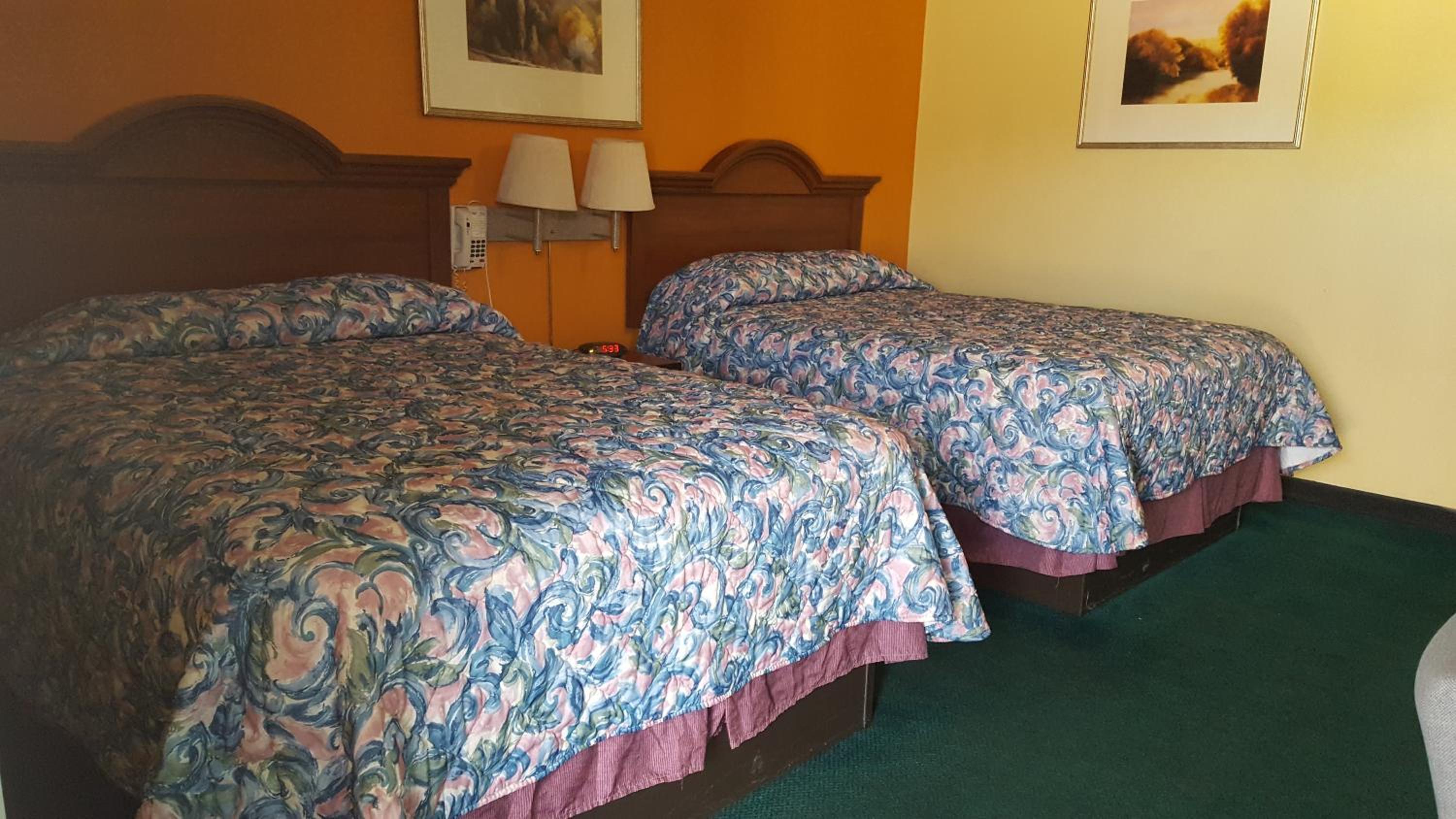 Double Room - Photo 7