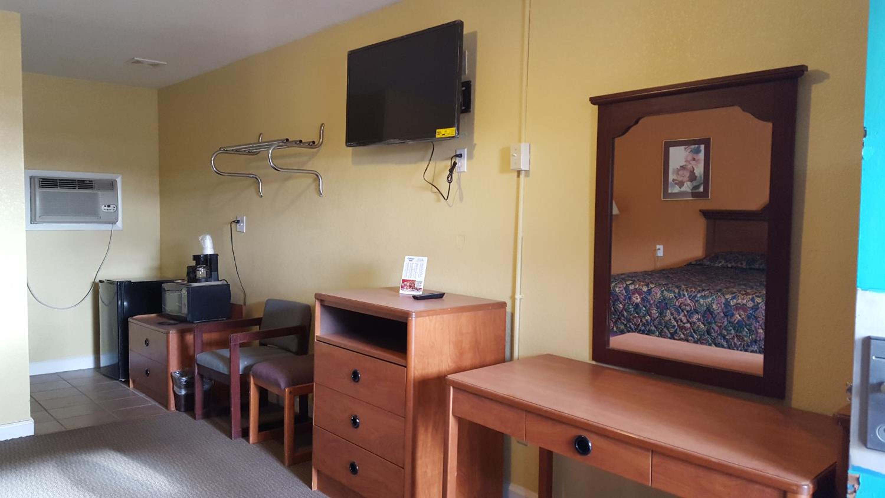 Double Room - Photo 1