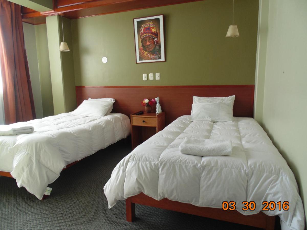 Twin Room with Shower photo 2