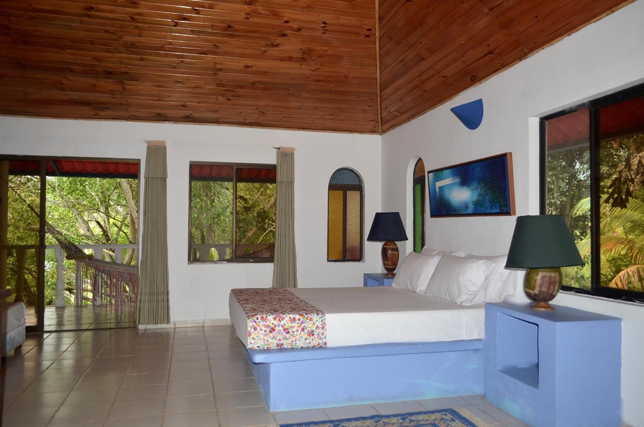Family Suite with Balcony photo 2